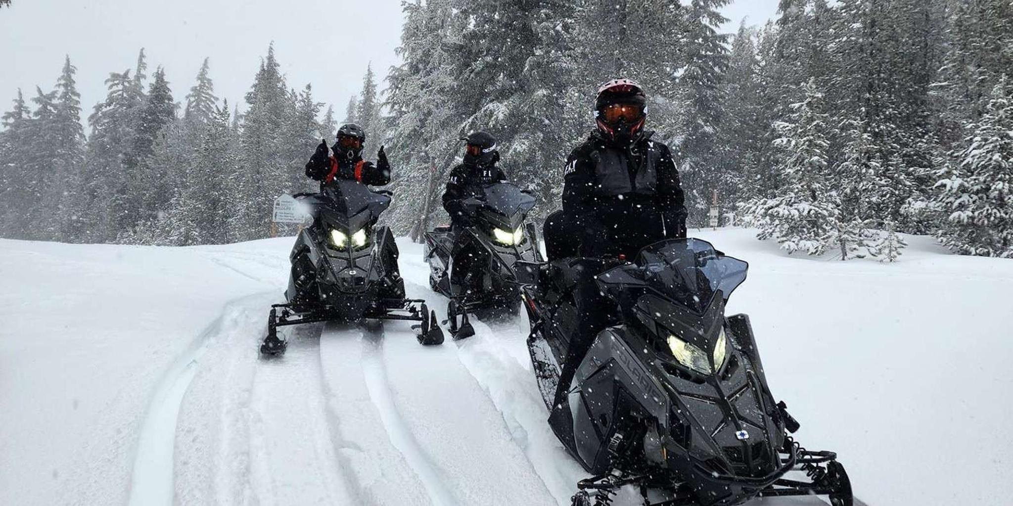 Bend Snowmobile Tour in Newberry National Monument - Image 5