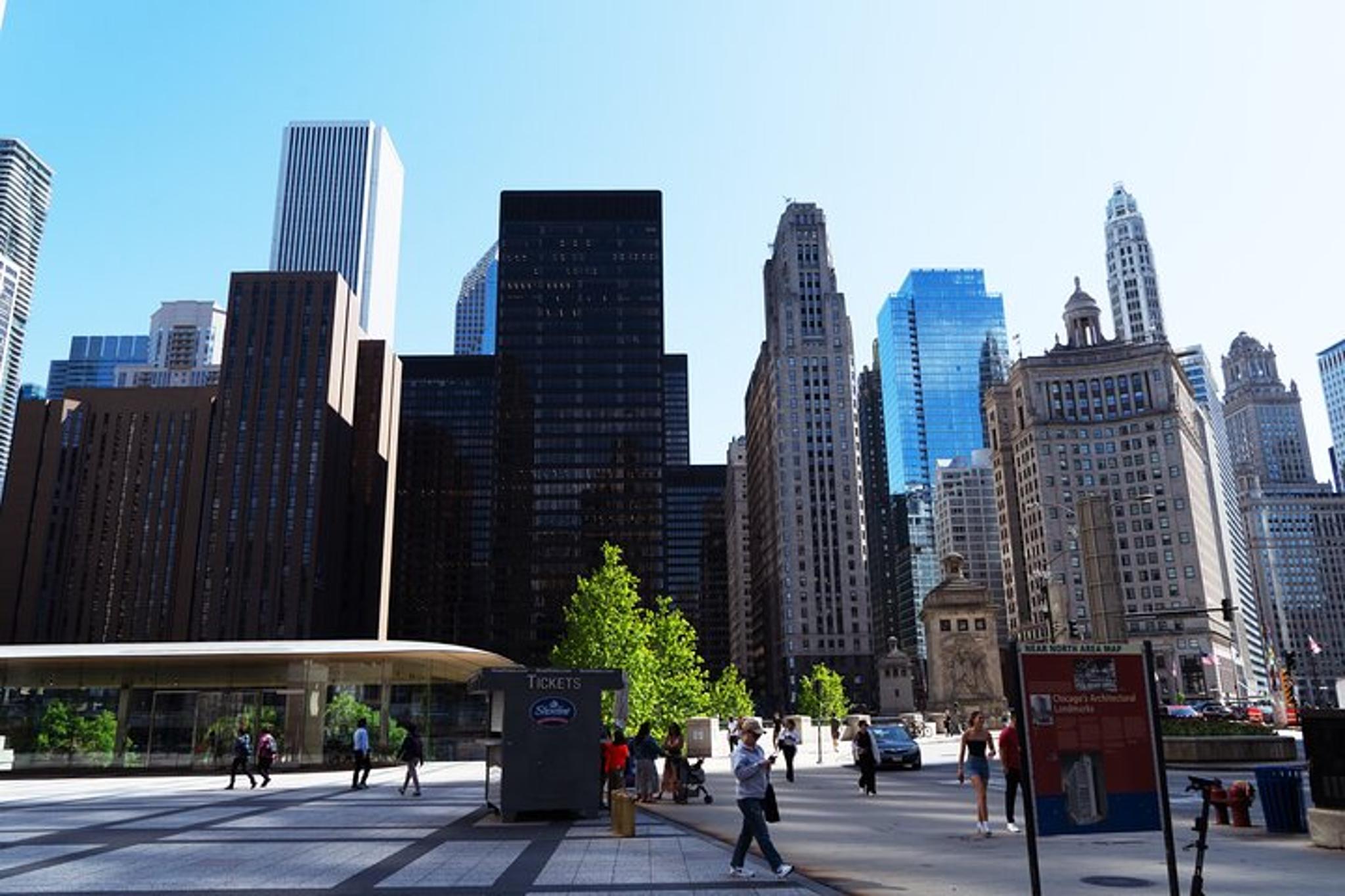 Chicago Tour with Photos and Popcorn 2 hr - Image 4