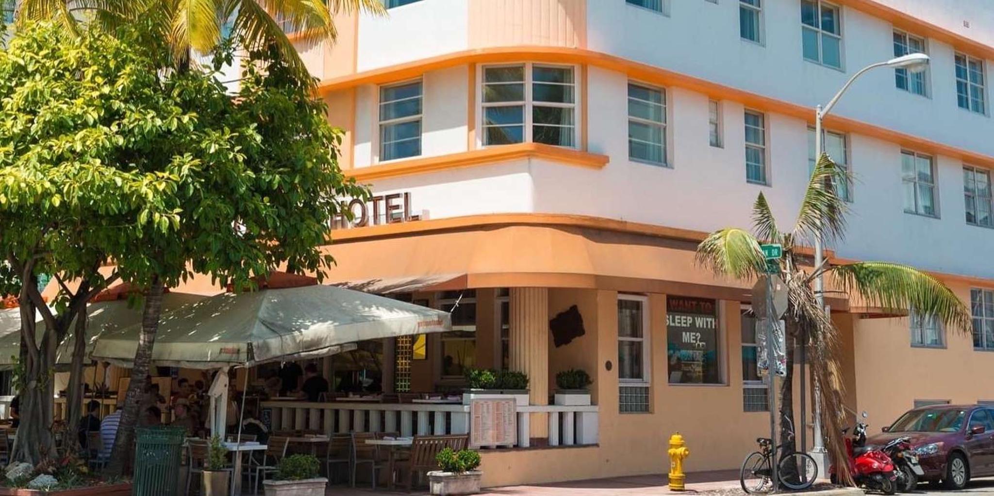 Miami Beach Art Deco History Walking Tour - Image 4