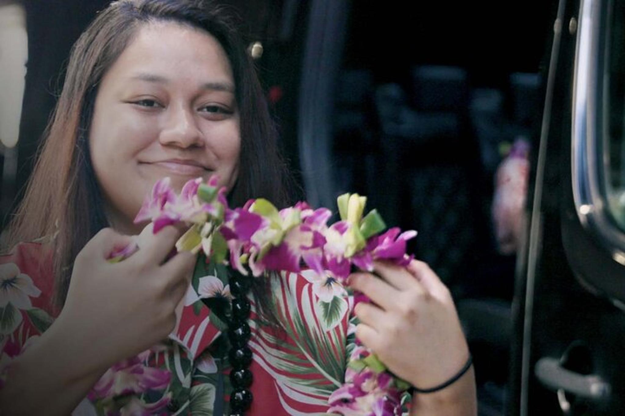 Honolulu Lei Greeting on Arrival - Image 3