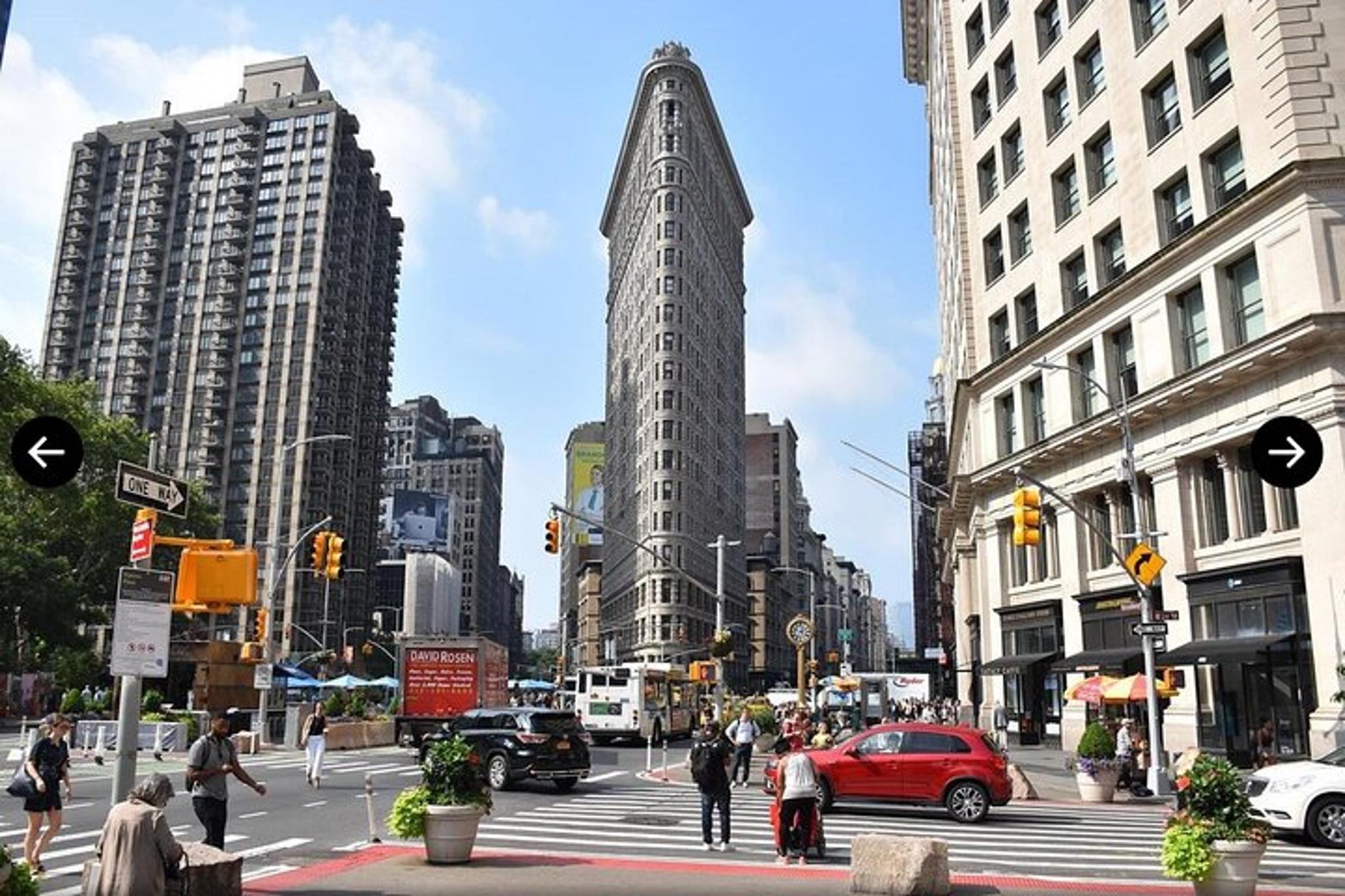 New York Manhattan Guided Bus Tour - Image 6