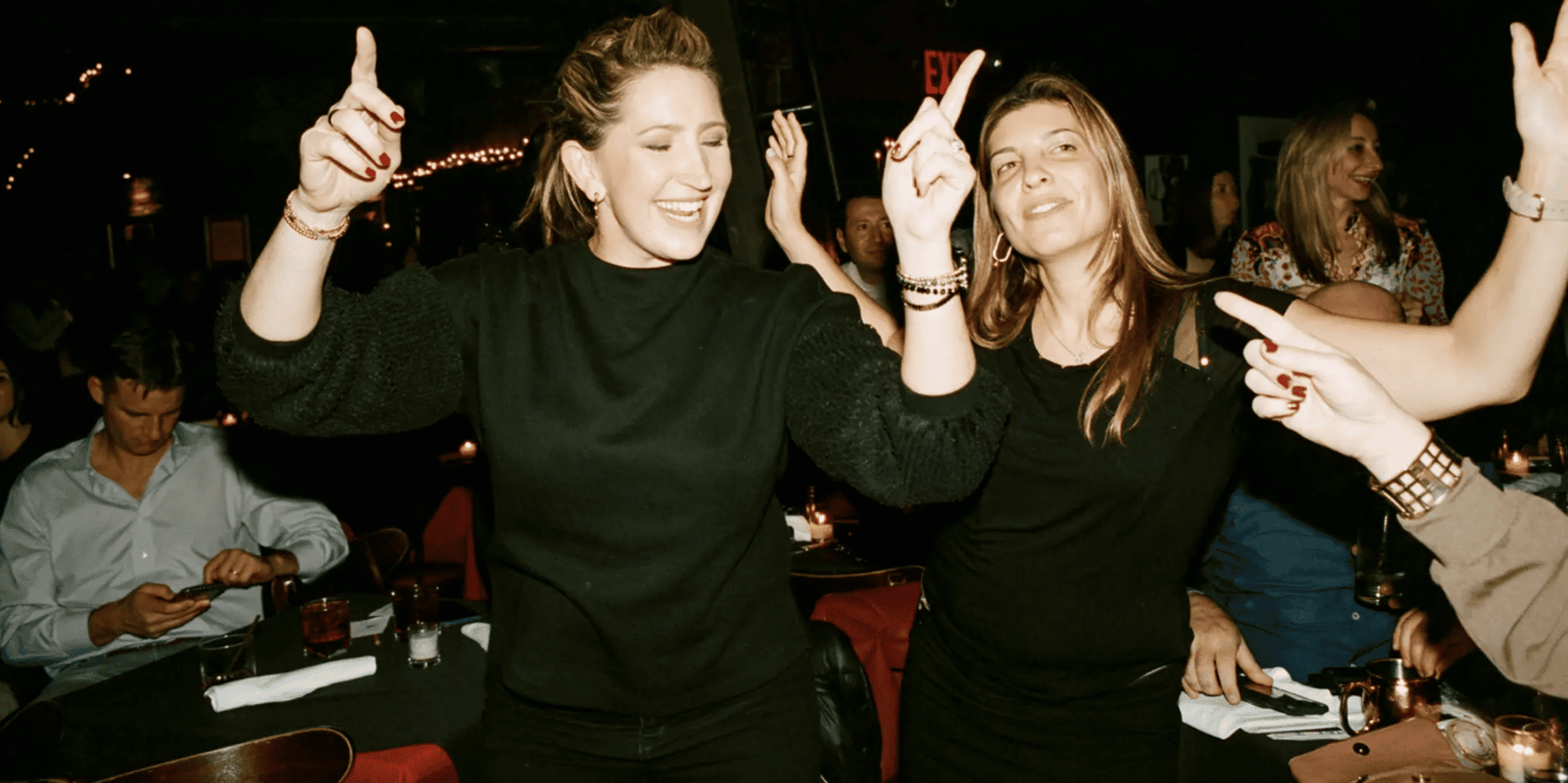 New York City Dueling Pianos Dining Experience - Image 5
