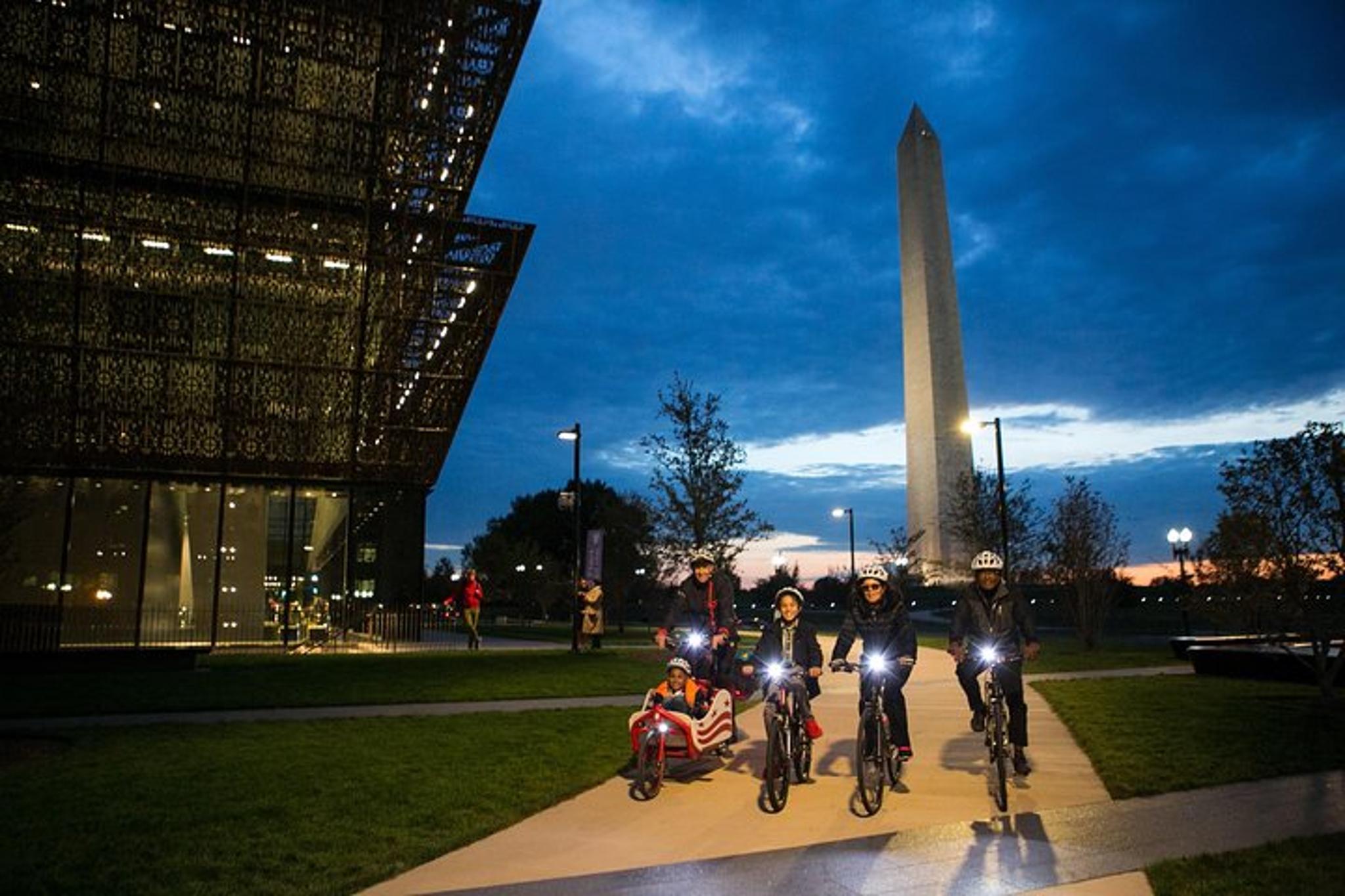 Washington DC Monuments Night Bike Tour - Image 2