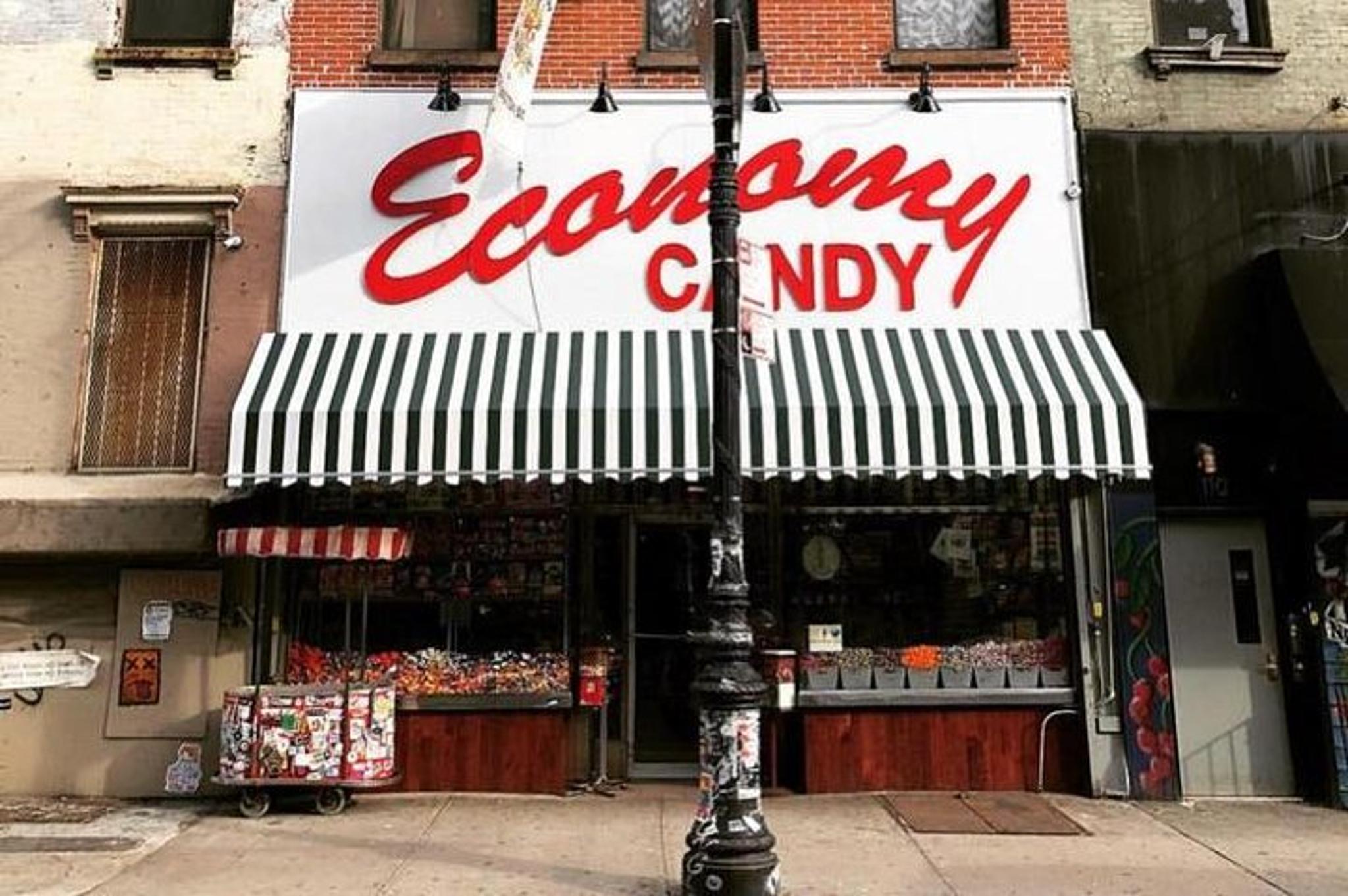 New York City Lower East Side Food and Neighborhood Tour - Image 5