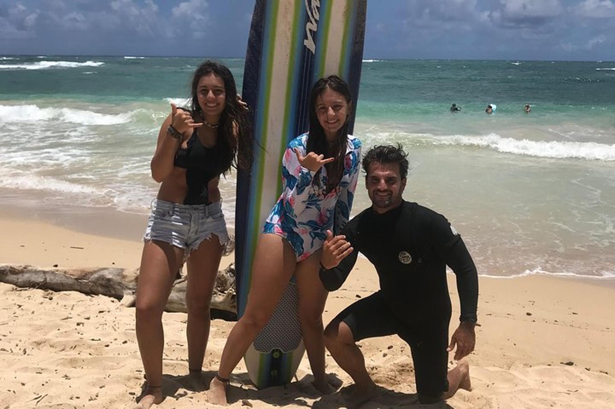 Punaluu Surf Lesson - Image 3