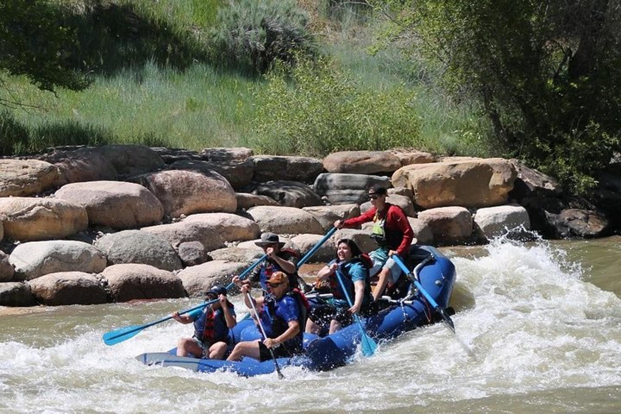 Durango Family Rafting Lower Animas River - Image 3