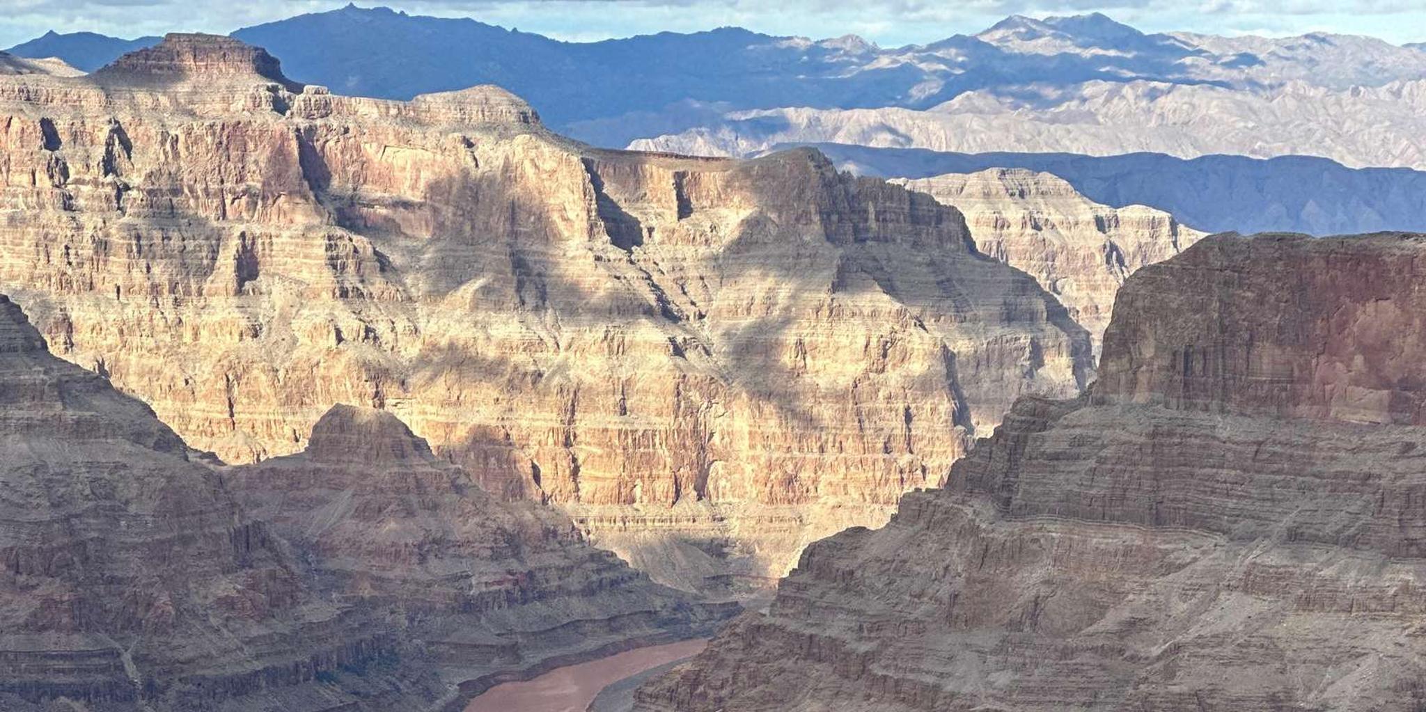 Las Vegas Grand Canyon, Hoover Dam & Joshua Tree Tour - Image 5