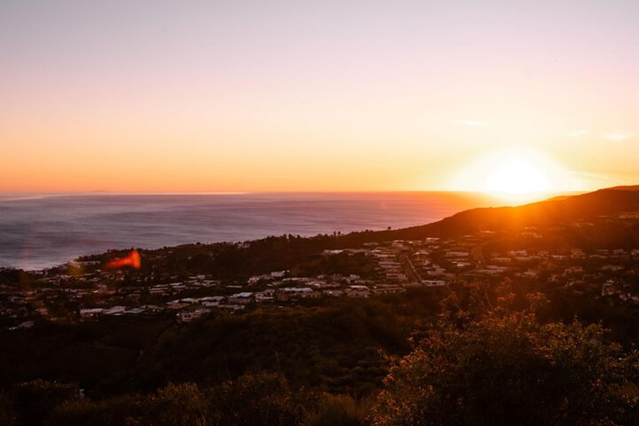 Santa Monica Mountains Guided Hike - Image 6