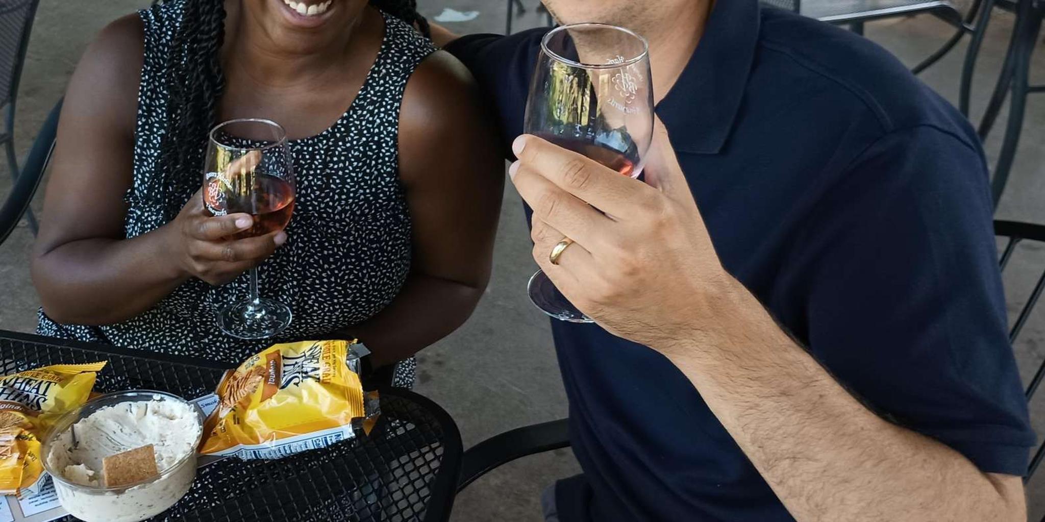 Traverse City Wine Tour in a Luxury SUV - Image 2