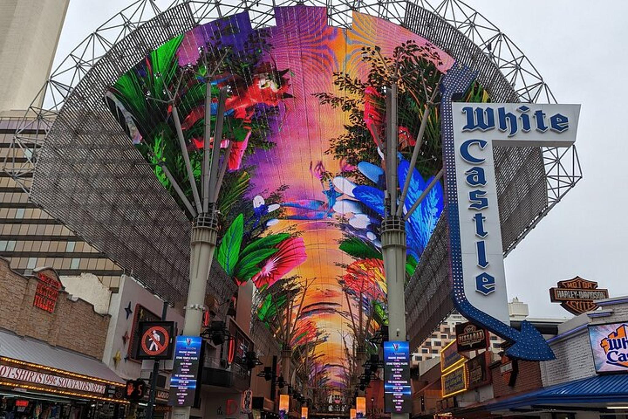 Las Vegas Scavenger Hunt Walking Tour - Image 6