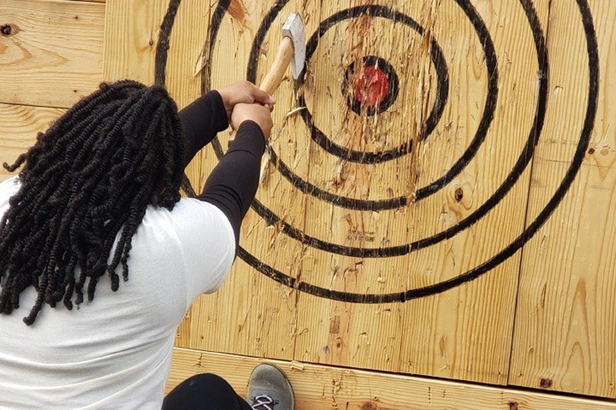 Pittsboro Axe Throwing Training 60 Min - Image 6