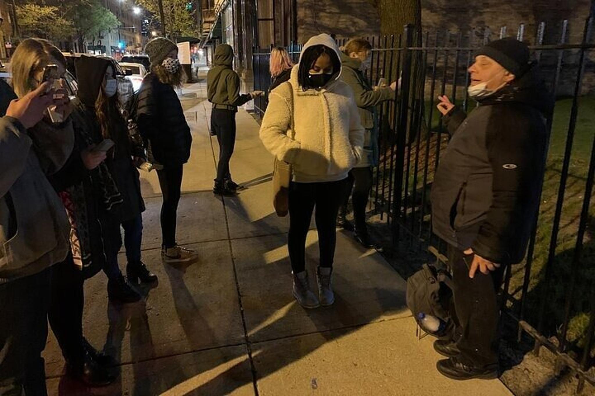 Chicago Ghost Investigation Tour in Lincoln Park - Image 2