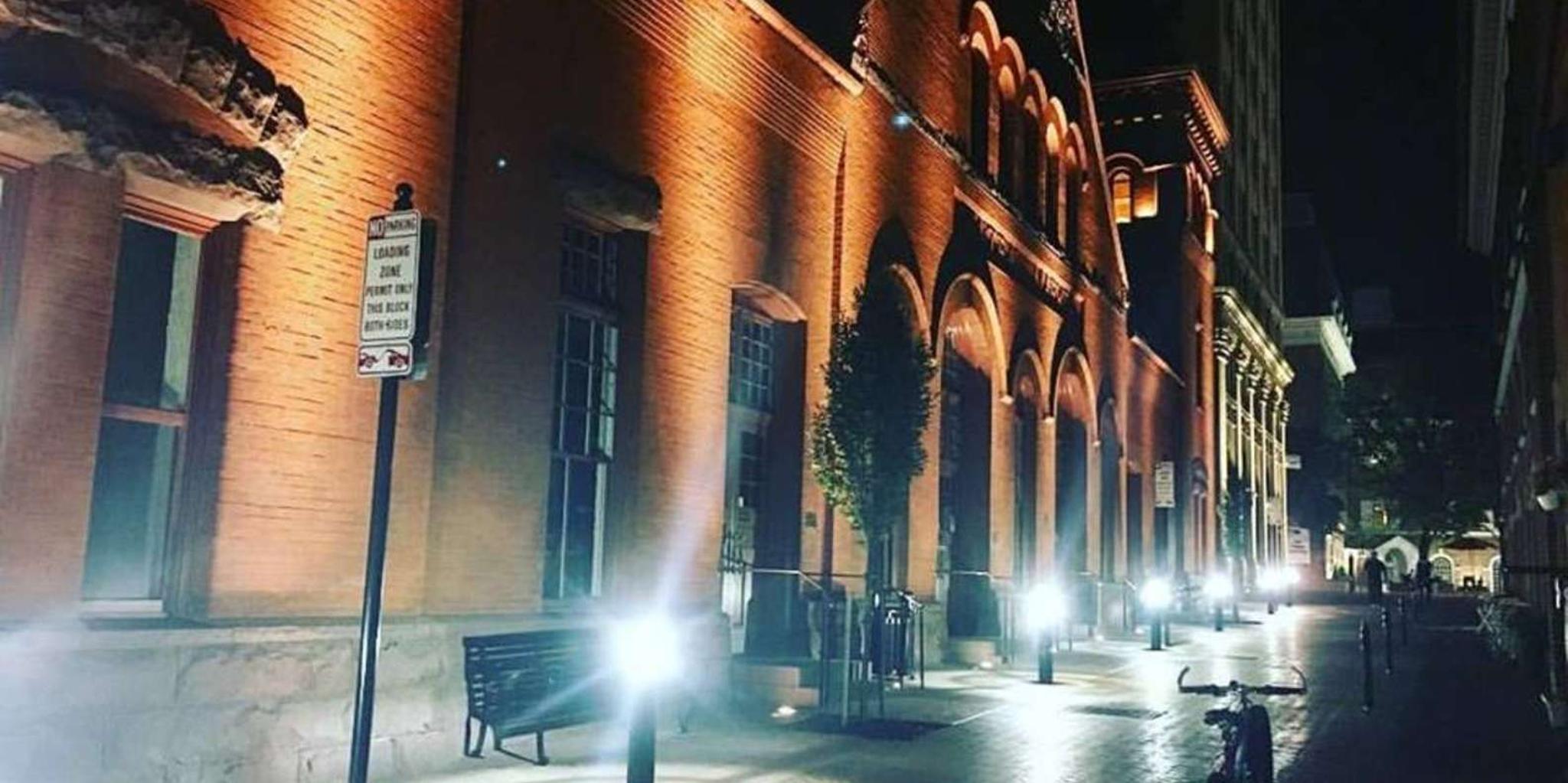 Lancaster Ghost Tour by Candlelight 1.5 hr