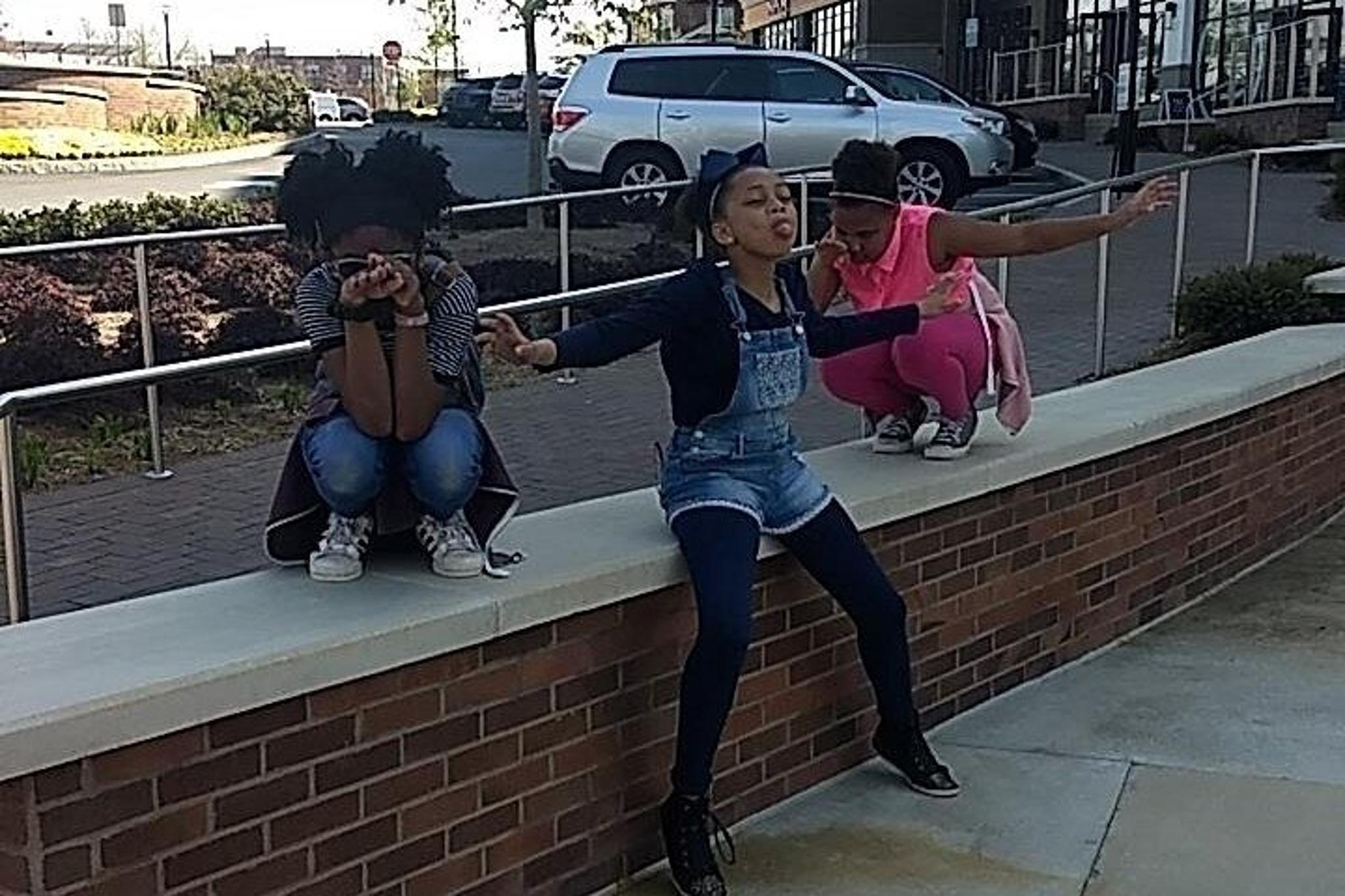 Vista Scavenger Hunt by Zombie Scavengers - Image 5