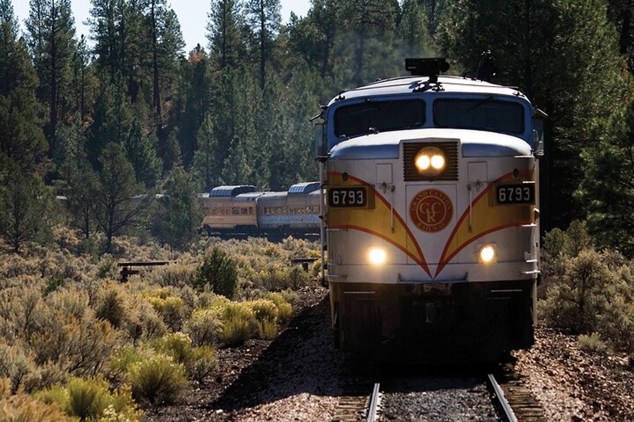 Flagstaff Grand Canyon Railroad Excursion - Image 2