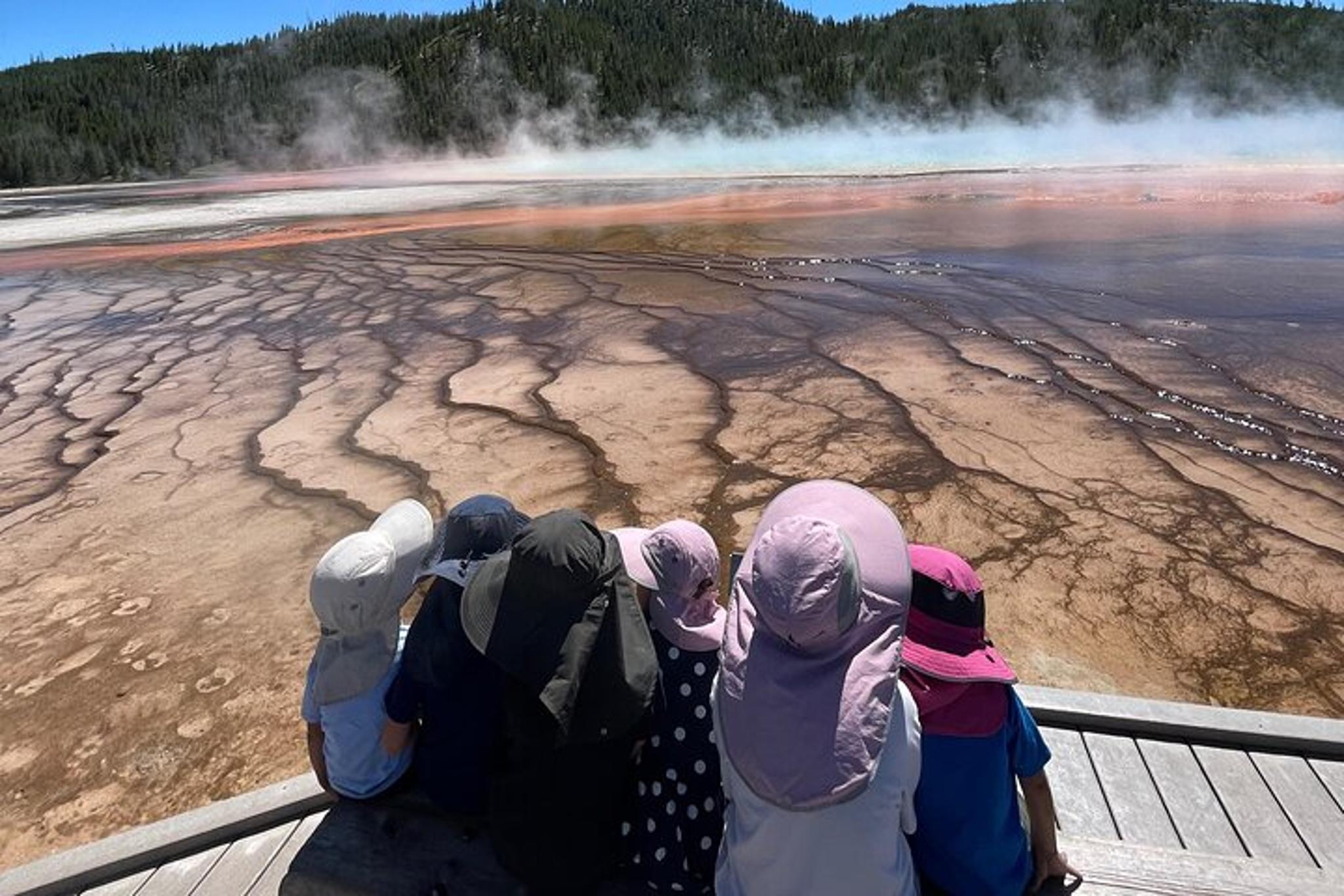 Yellowstone Bus Tour - Image 2