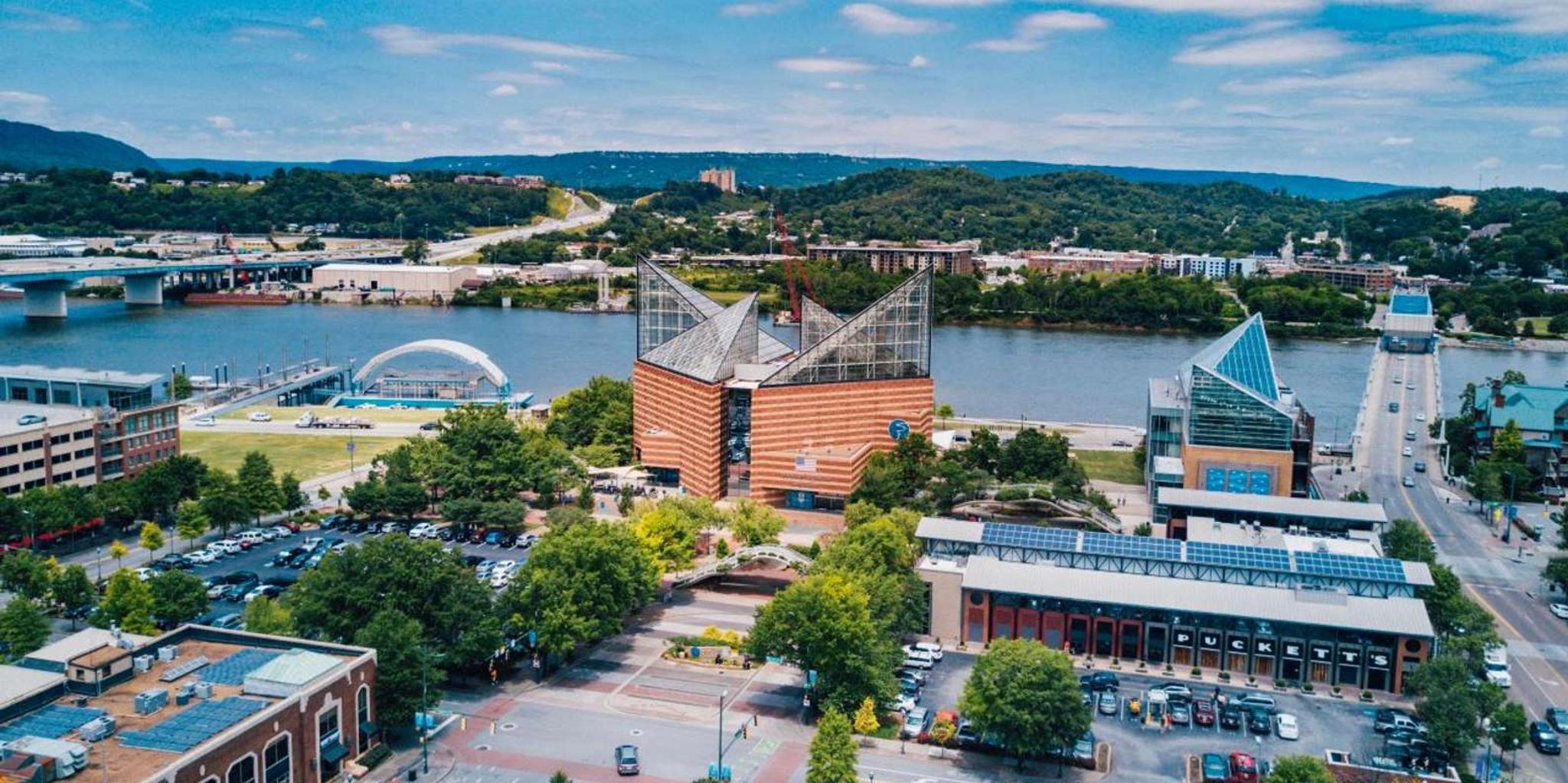 Chattanooga City Trolley Tour with Coker Museum Visit - Image 4
