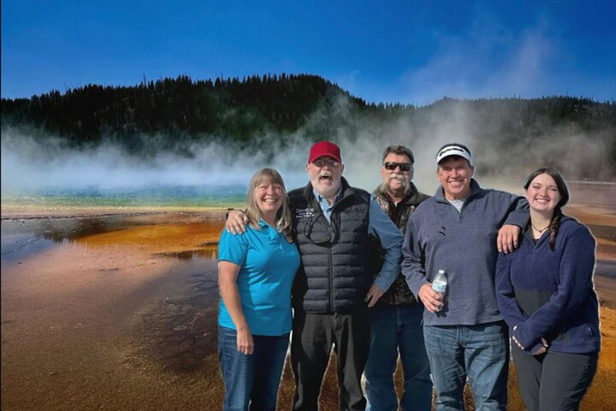 Yellowstone Open Air Glass Top Van Tour with Lunch - Image 6