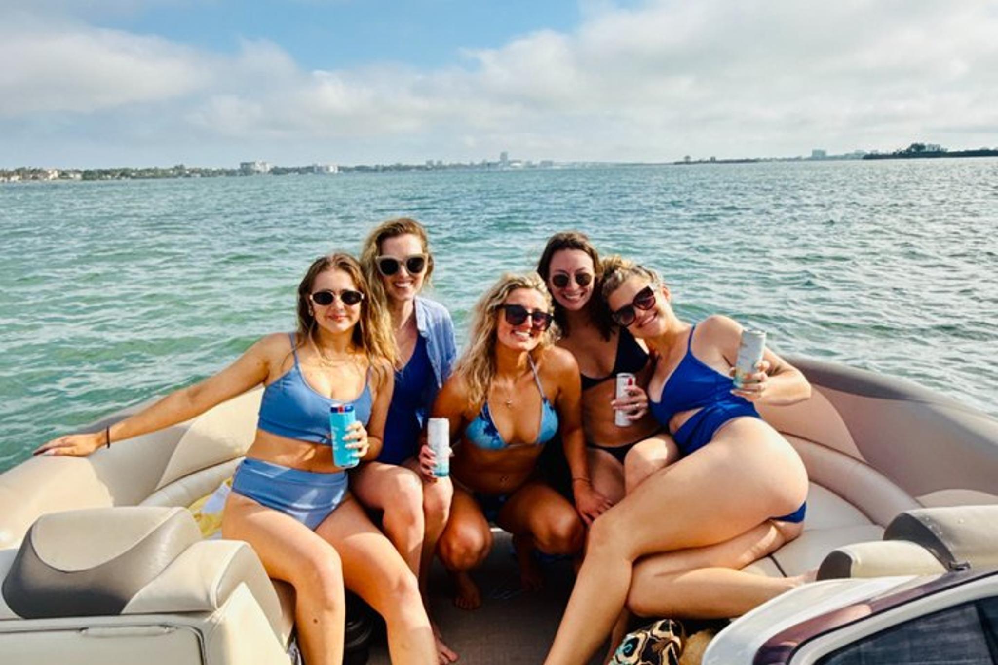 Clearwater Beach Pontoon Boat Tour - Image 6