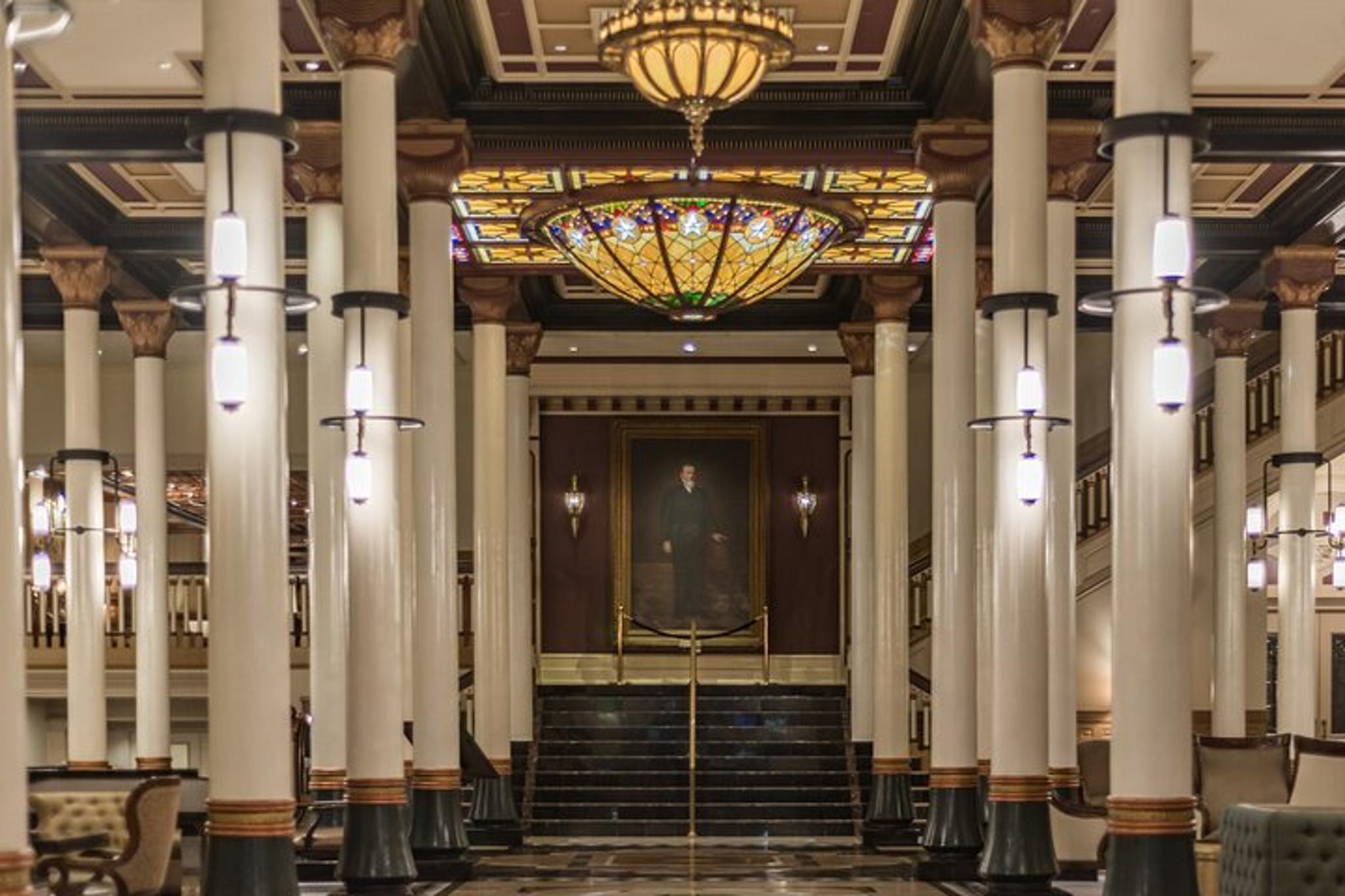 Austin Walking Ghost Tour 2 hr - Image 6