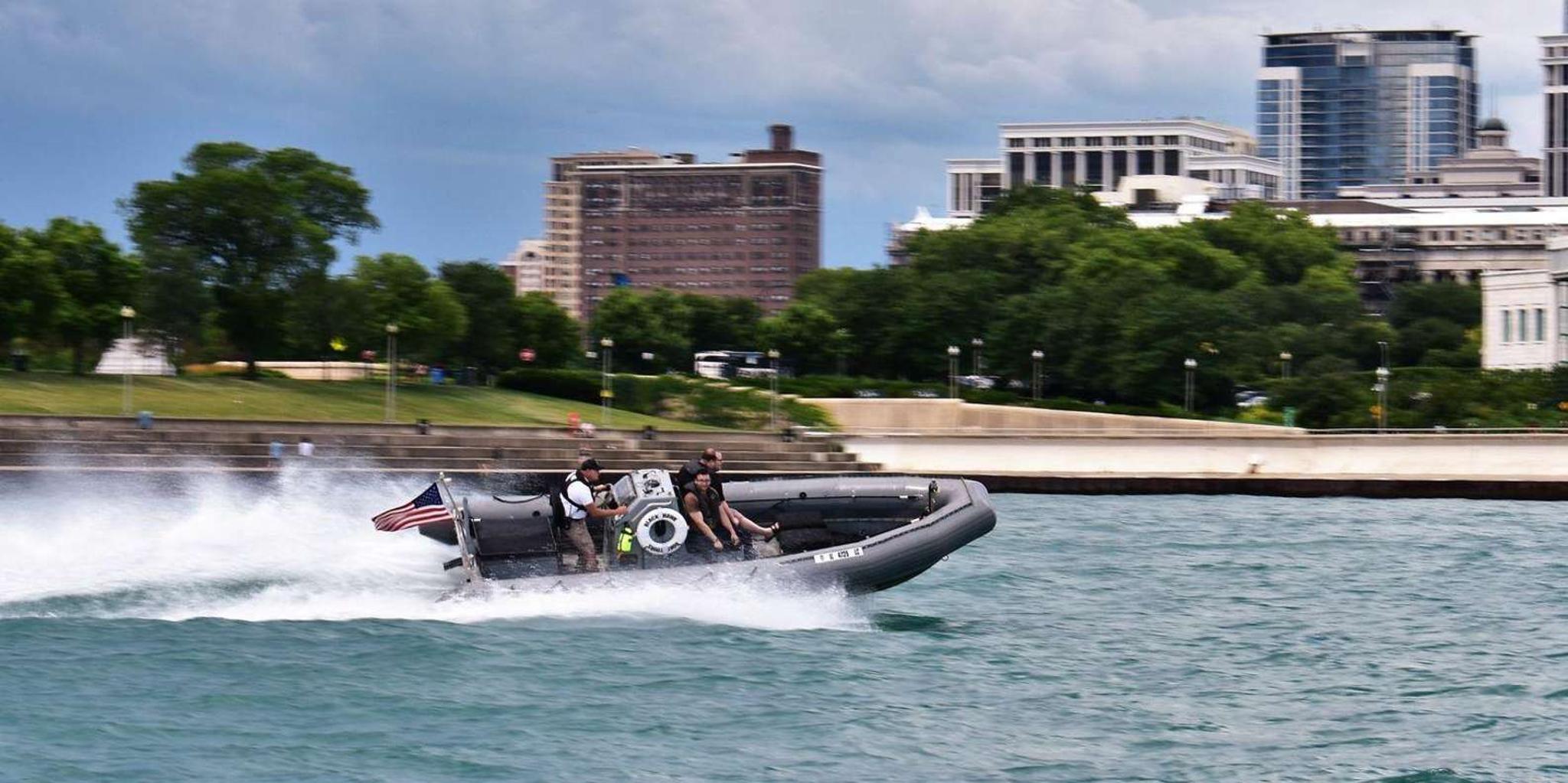 Chicago Lake and River RIB Boat Tour