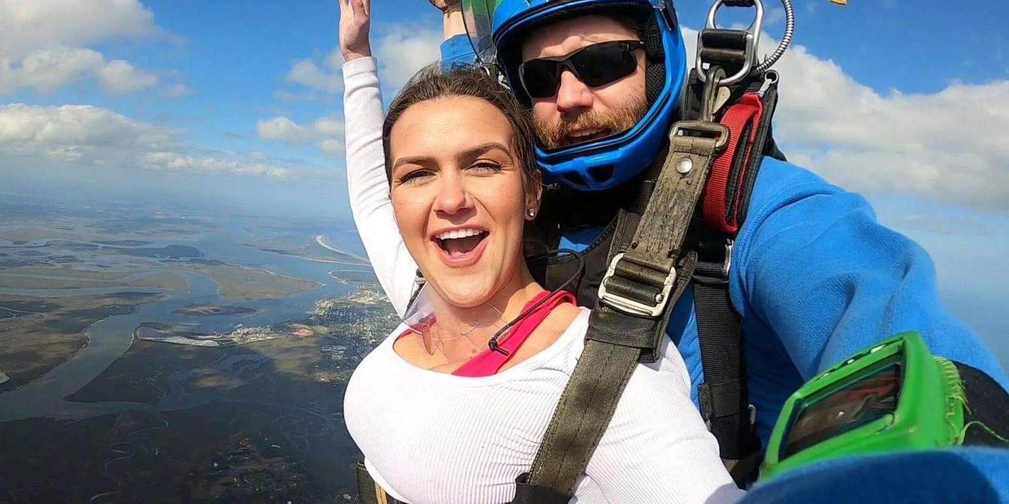 Jacksonville Tandem Skydiving Experience