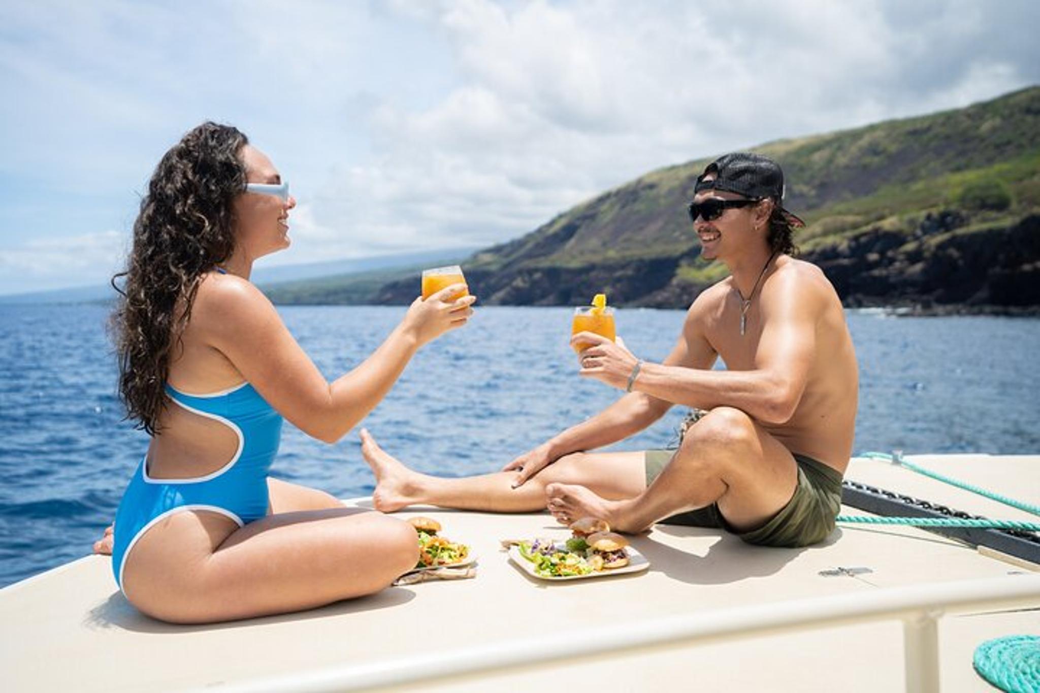 Kona Coast Snorkel Tour with Lunch