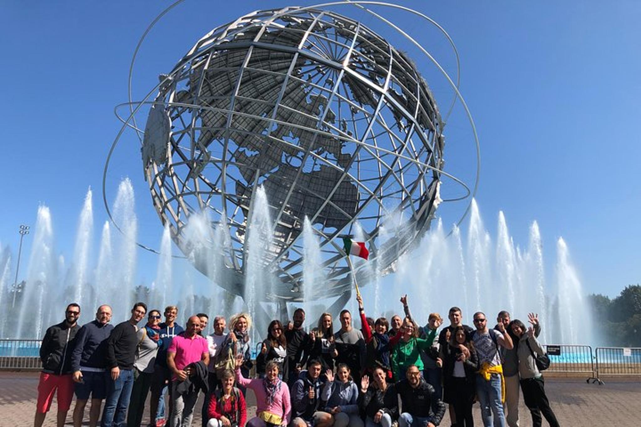 New York City Contrasts Bus Tour