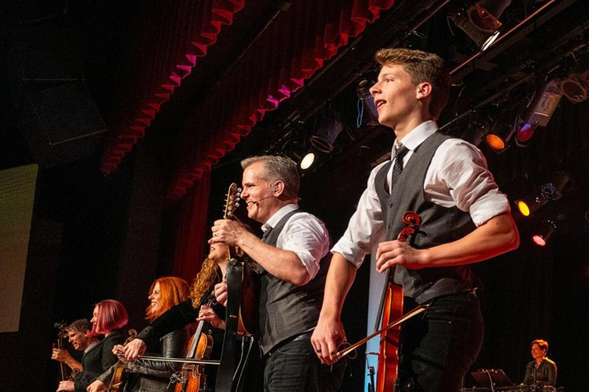 Branson Dutton Family Theater Show - Image 4