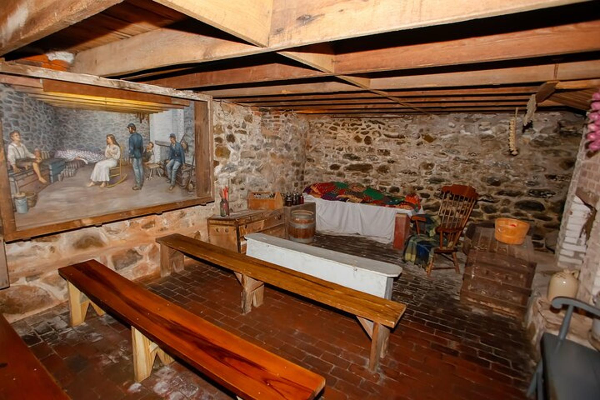 Gettysburg Ghost Night Tour at Jennie Wade House 90 Min - Image 6