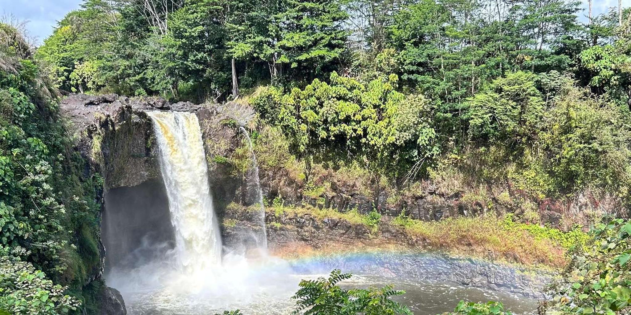 Hilo Waterfall Tour - Image 2