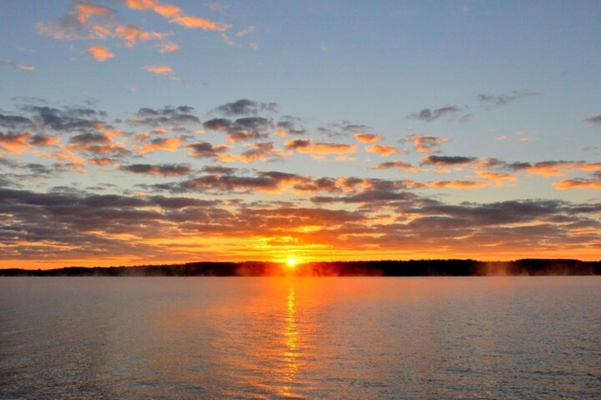 Canandaigua Lake Sunset Tour - Image 2