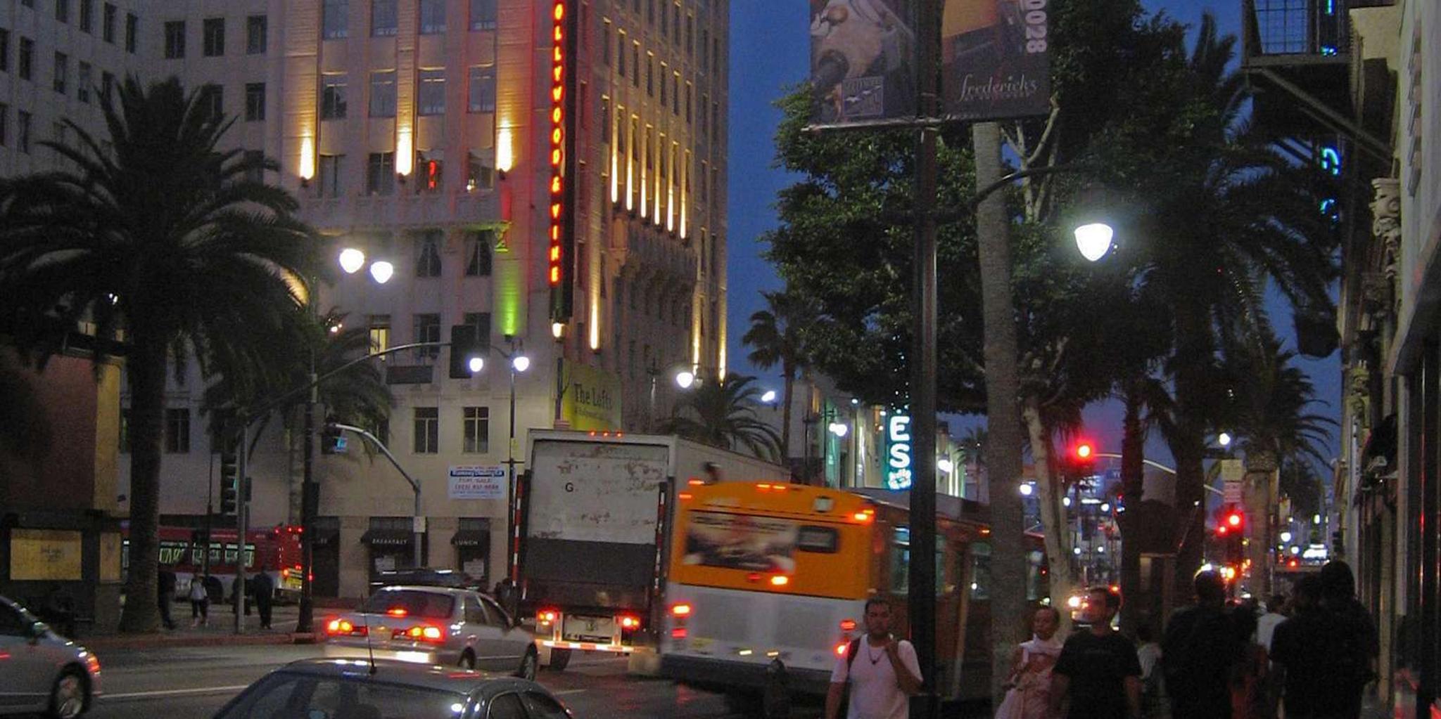 Los Angeles Hollywood Walk of Fame Guided Tour 2 hr - Image 4