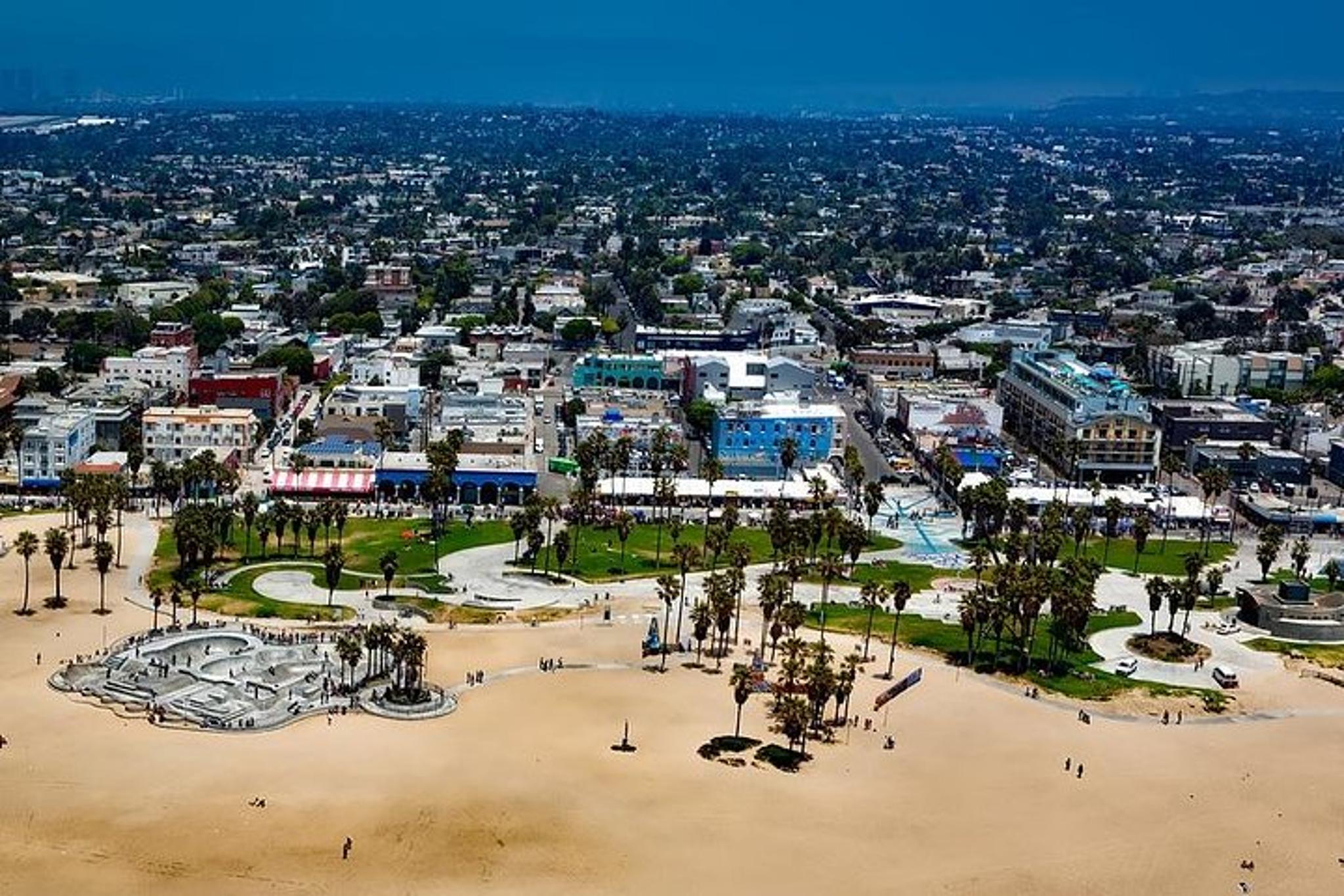Los Angeles Walking Tour with a Local