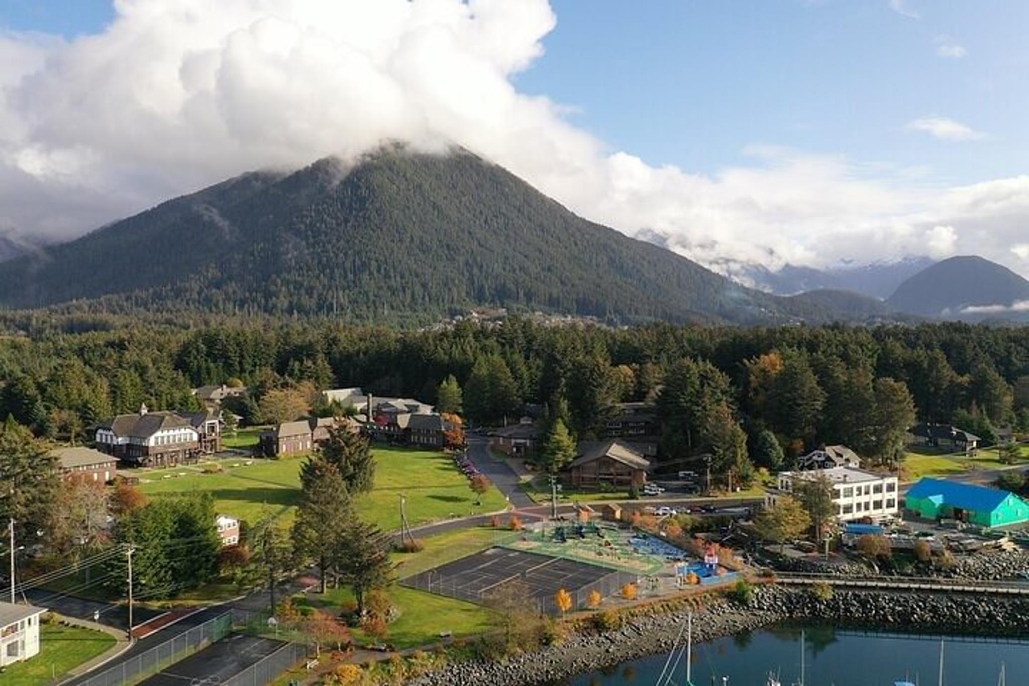 Sitka Totem Park Tour 30 Min - Image 4