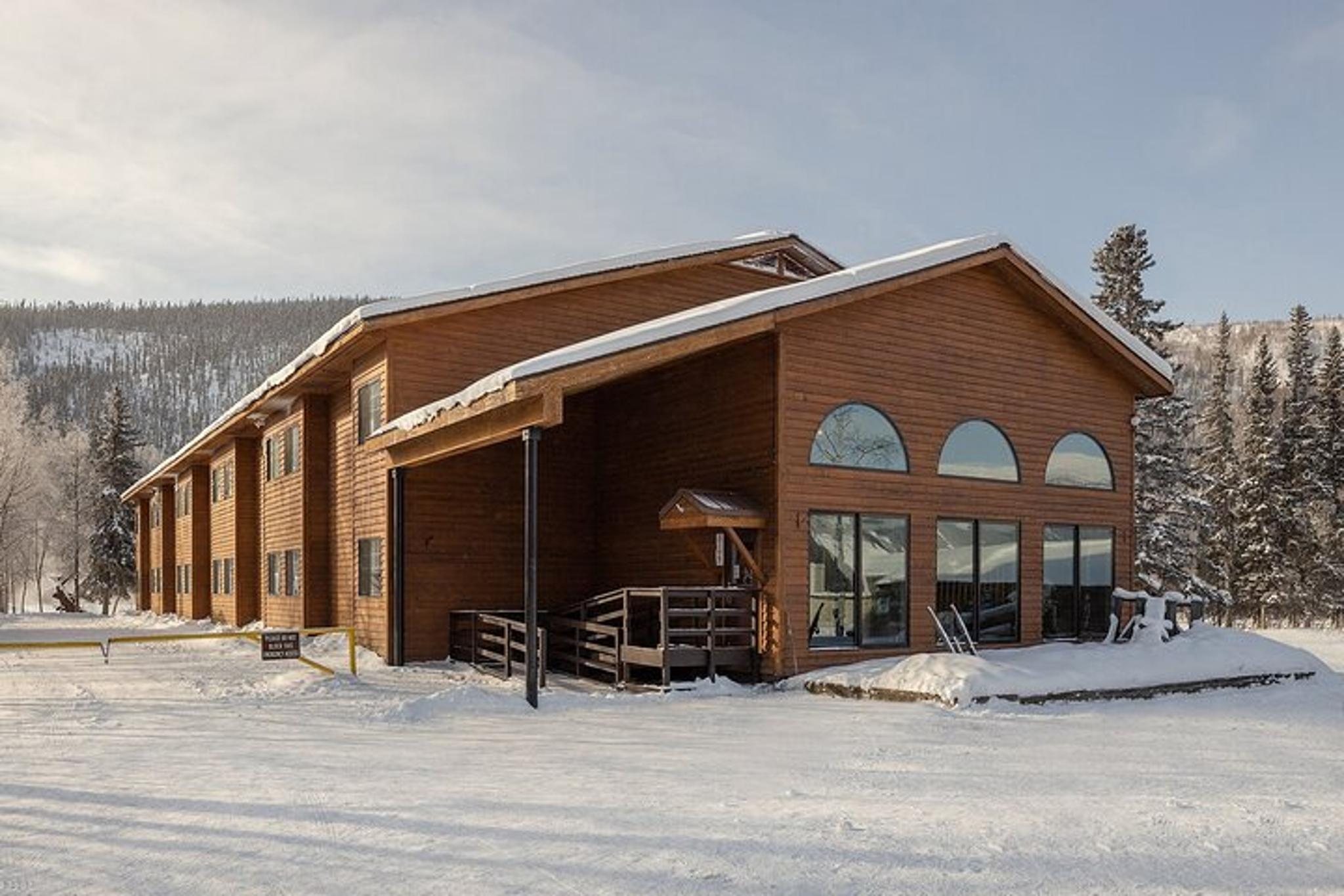 Fairbanks Chena Hot Springs Shuttle - Image 4