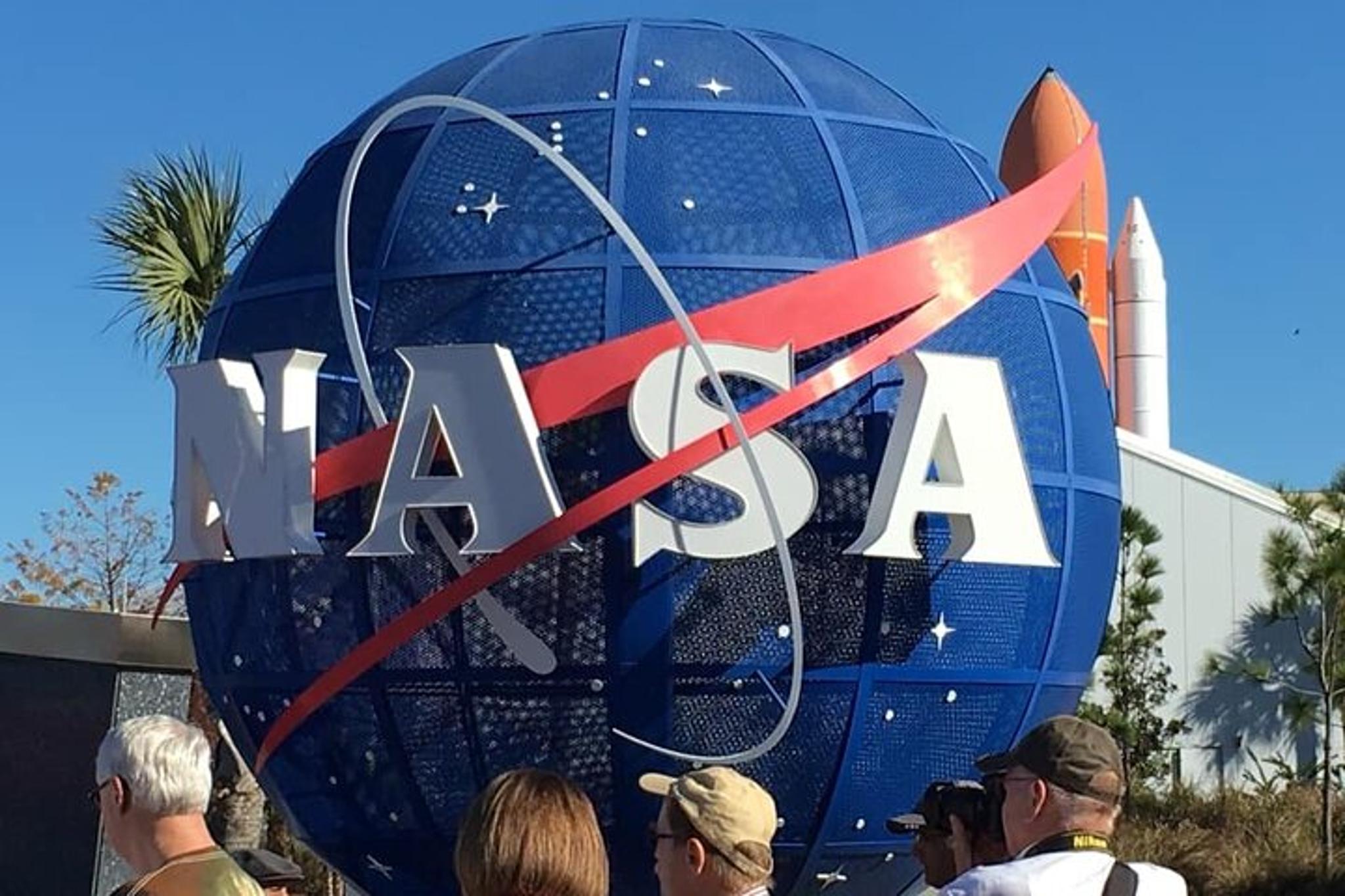 Miami NASA Tour in SUV - Image 4