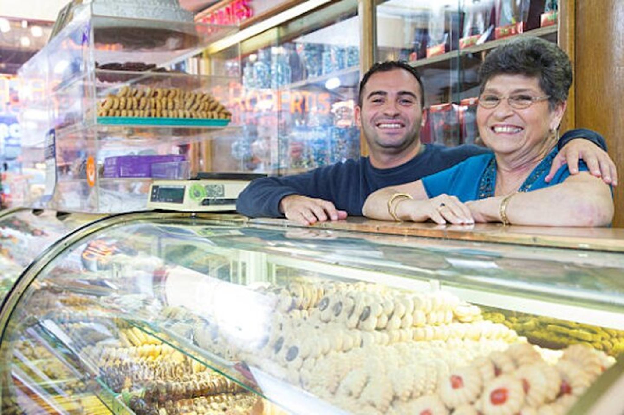 Bronx Zoo & Yankee Stadium Bus Tour - Image 4