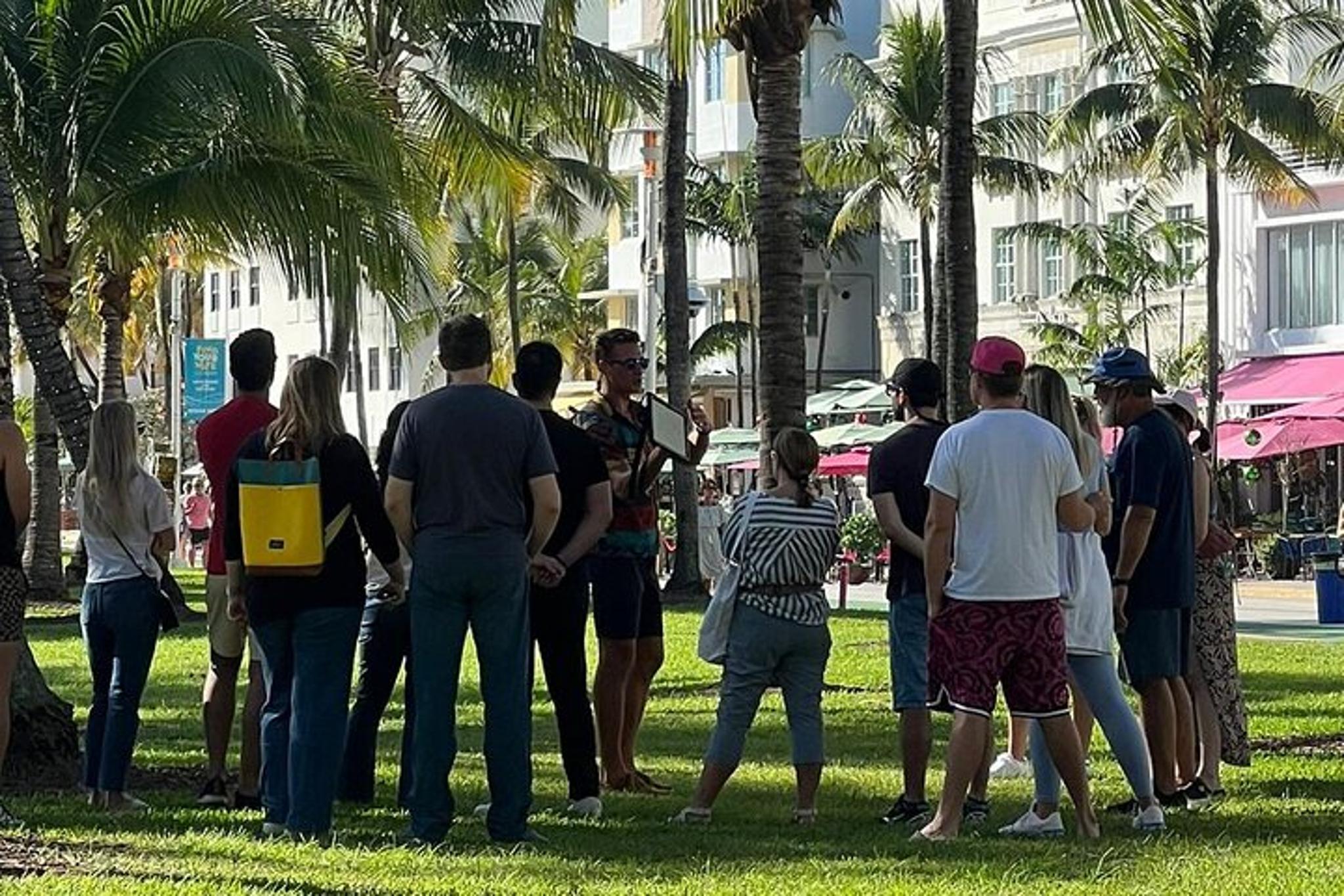 Miami Beach Crime & Scandals Walking Tour - Image 1