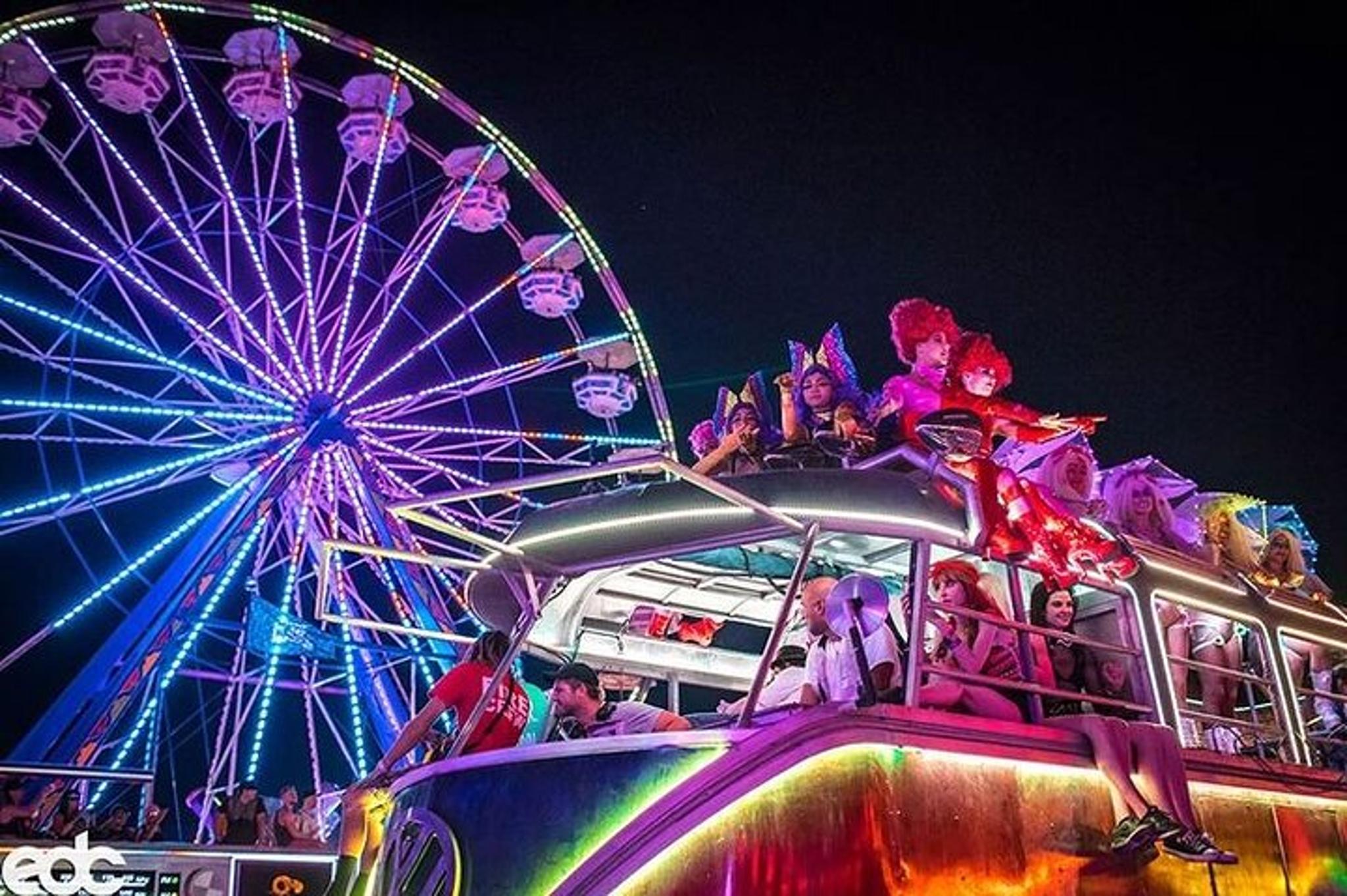 Las Vegas Private Hotel and Airport Transport - Image 5