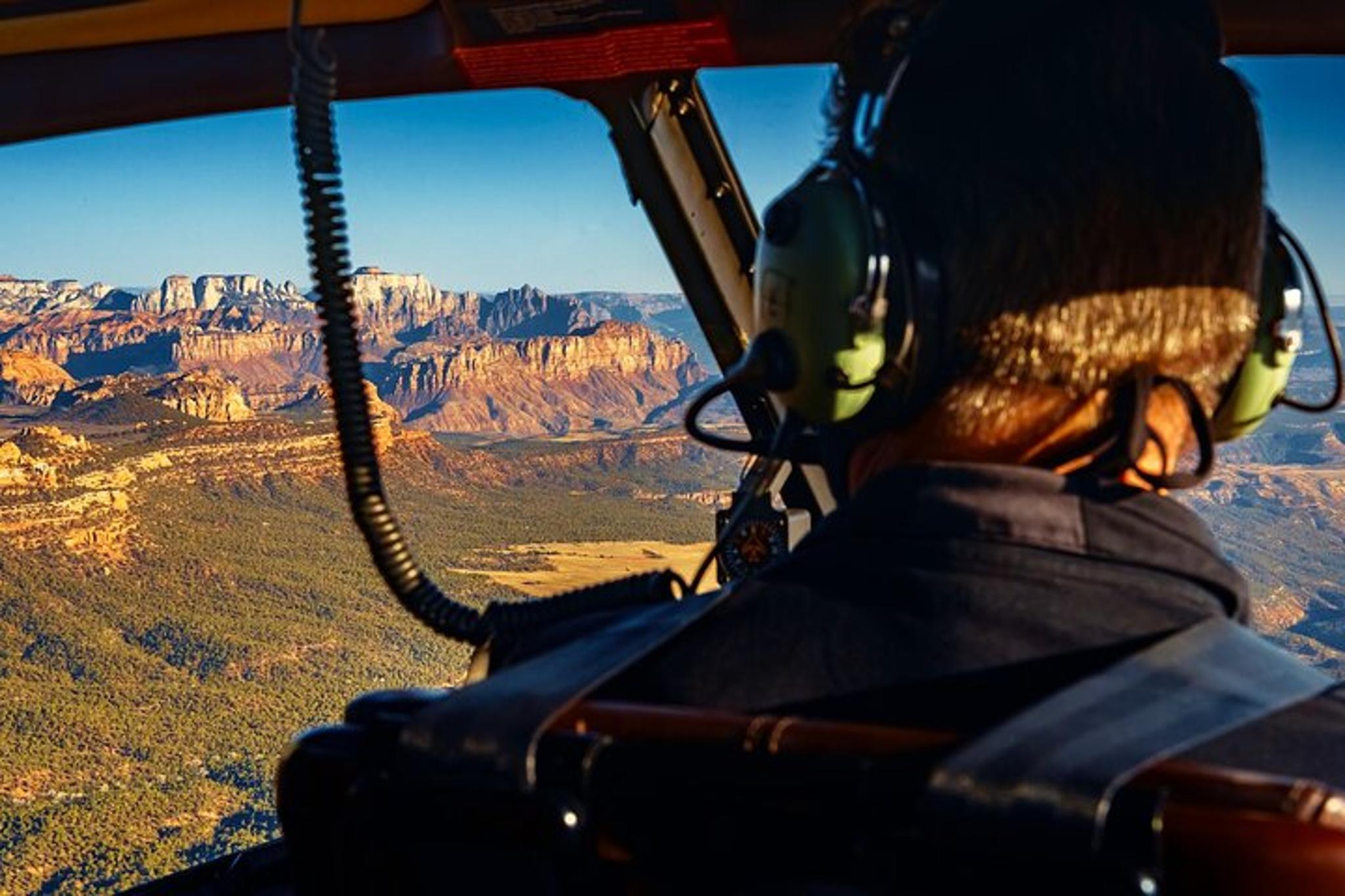 Zion Helicopter Tour - 30 Min - Image 5
