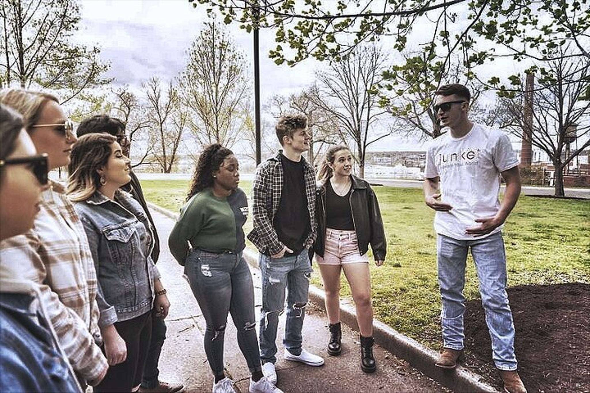 New Orleans Garden District Walking Tour - Image 2