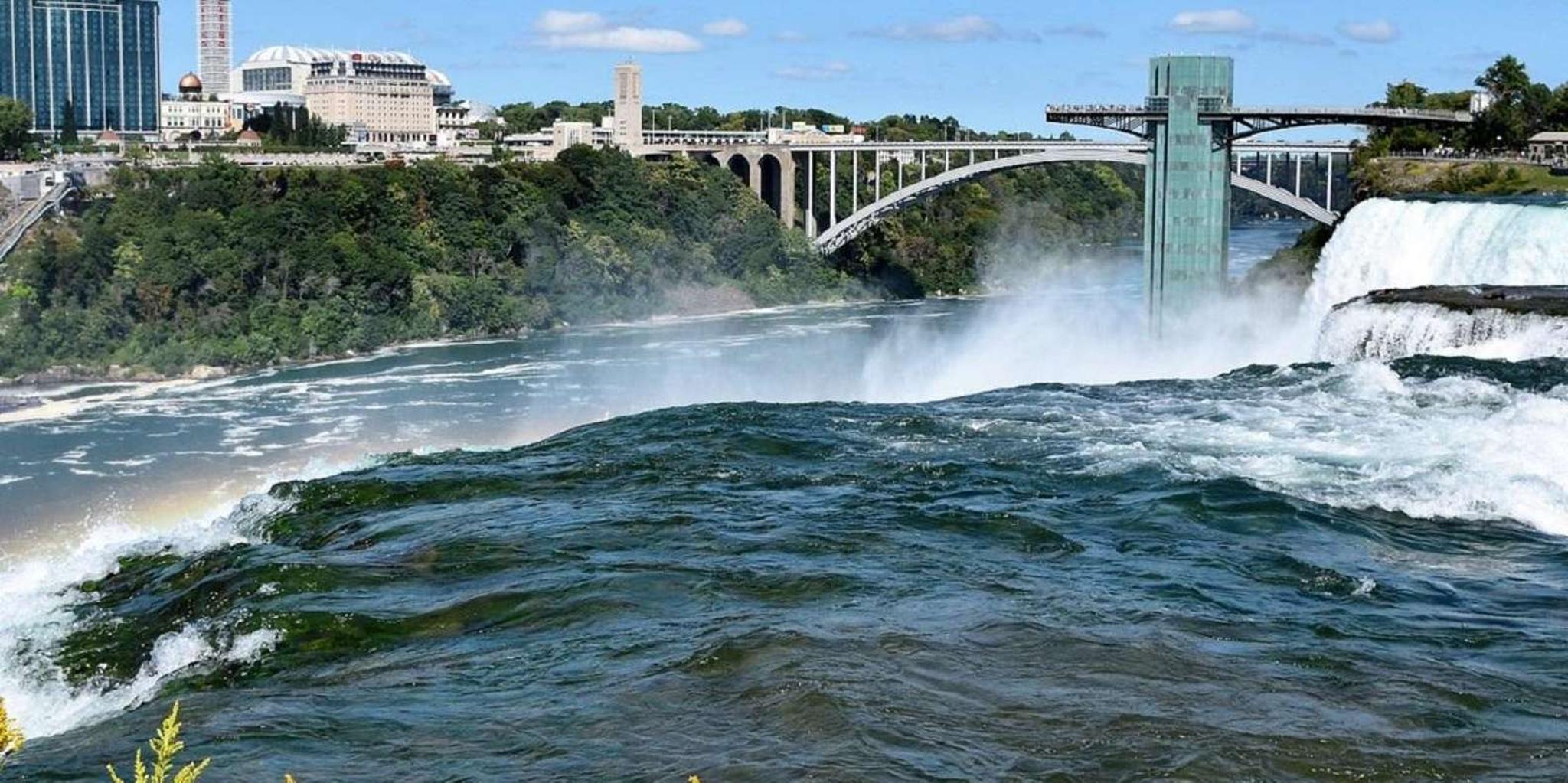 New York to Niagara Falls and Washington DC 4-Day Tour - Image 4