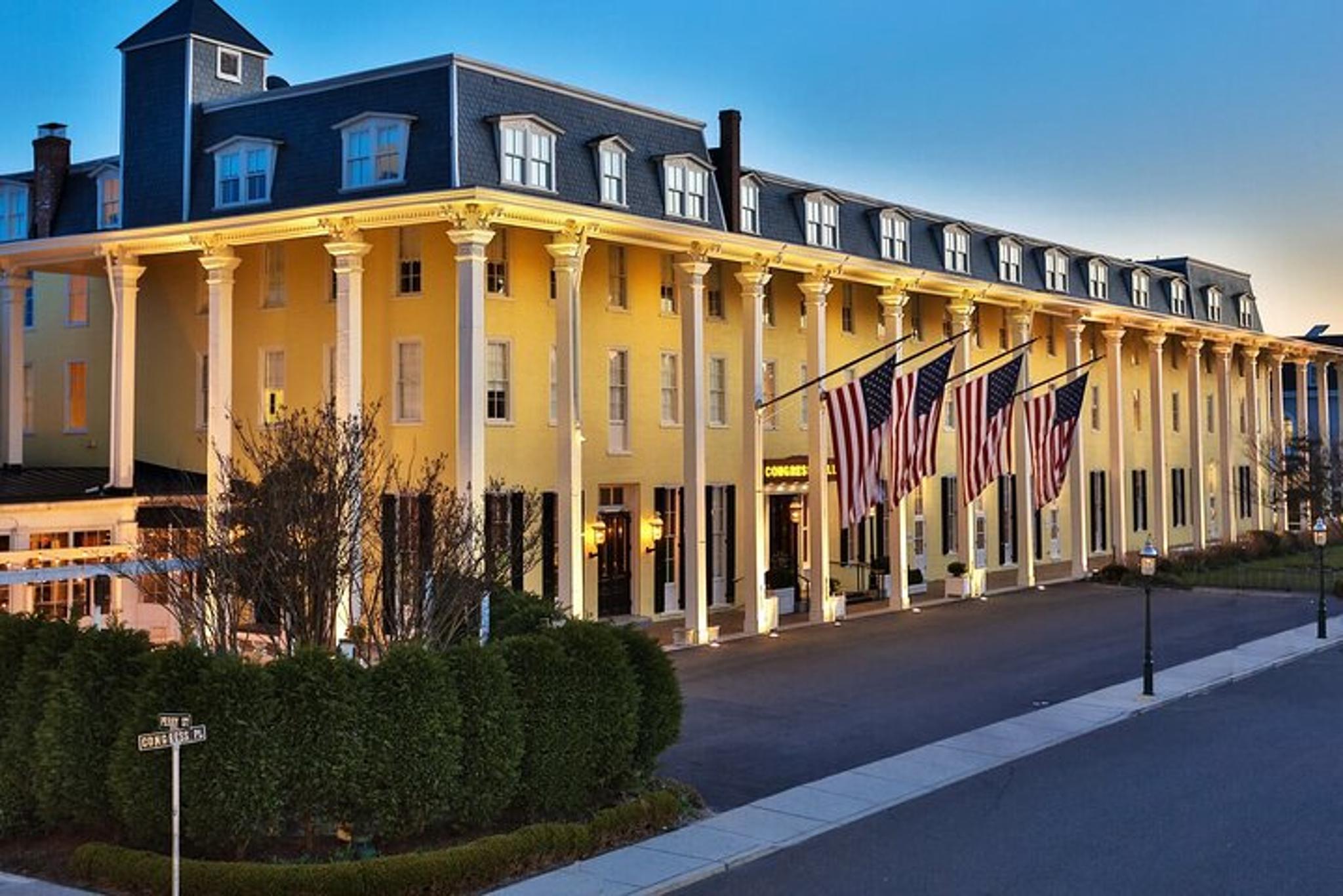 Cape May Walking or Biking Tour - Image 1