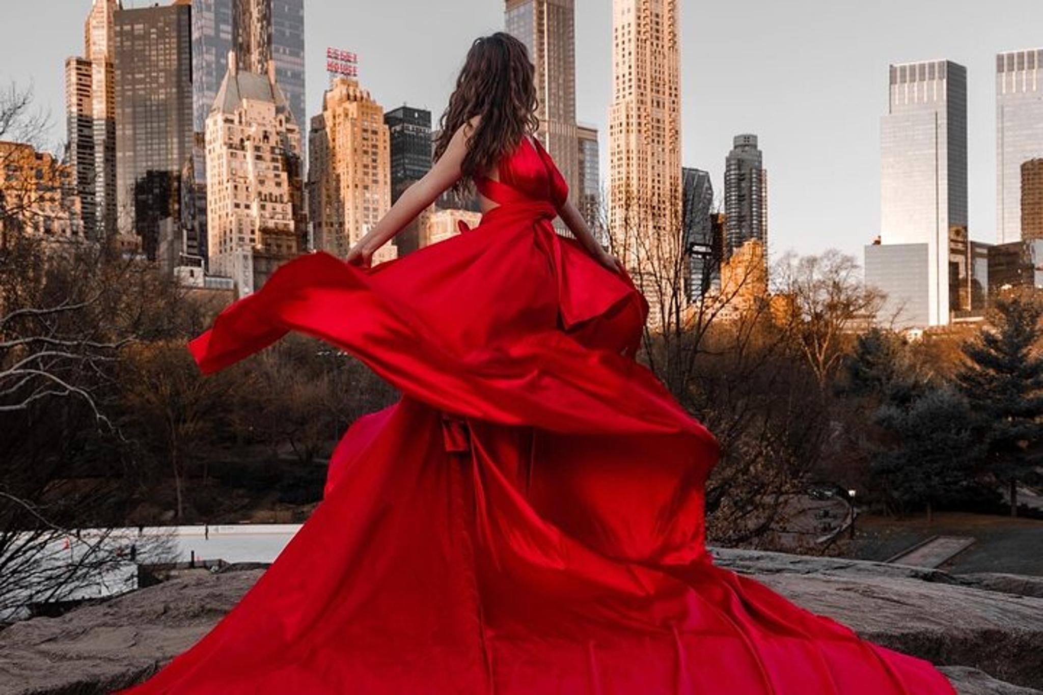 New York Flying-Dress Photoshoot - Image 4