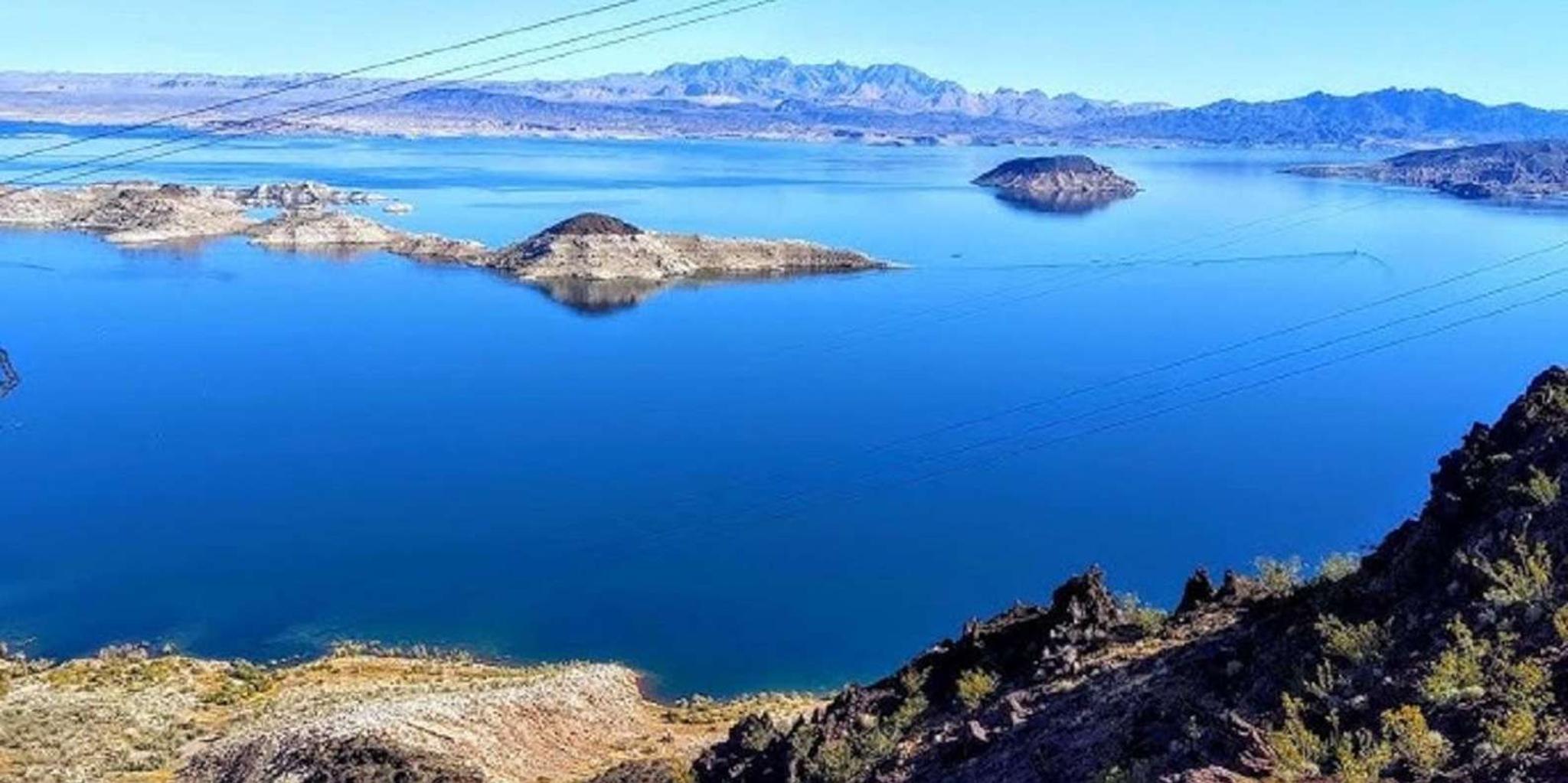 Las Vegas Hoover Dam and Seven Magic Mountains Tour - Image 4