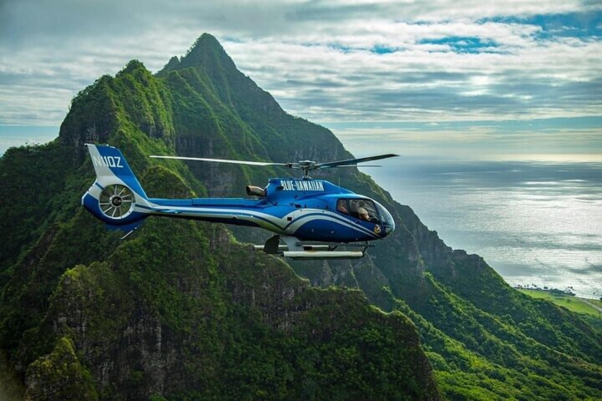 Oahu Helicopter Tour Over North Shore - Image 4
