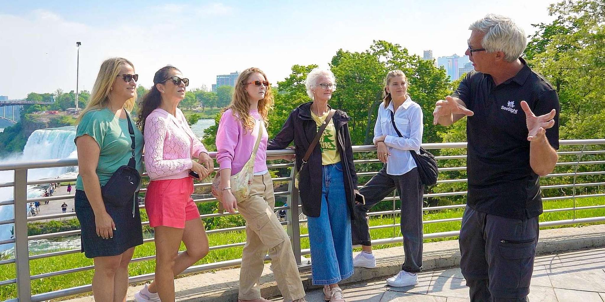 Niagara Falls Helicopter and Maid of the Mist Tour - Image 3
