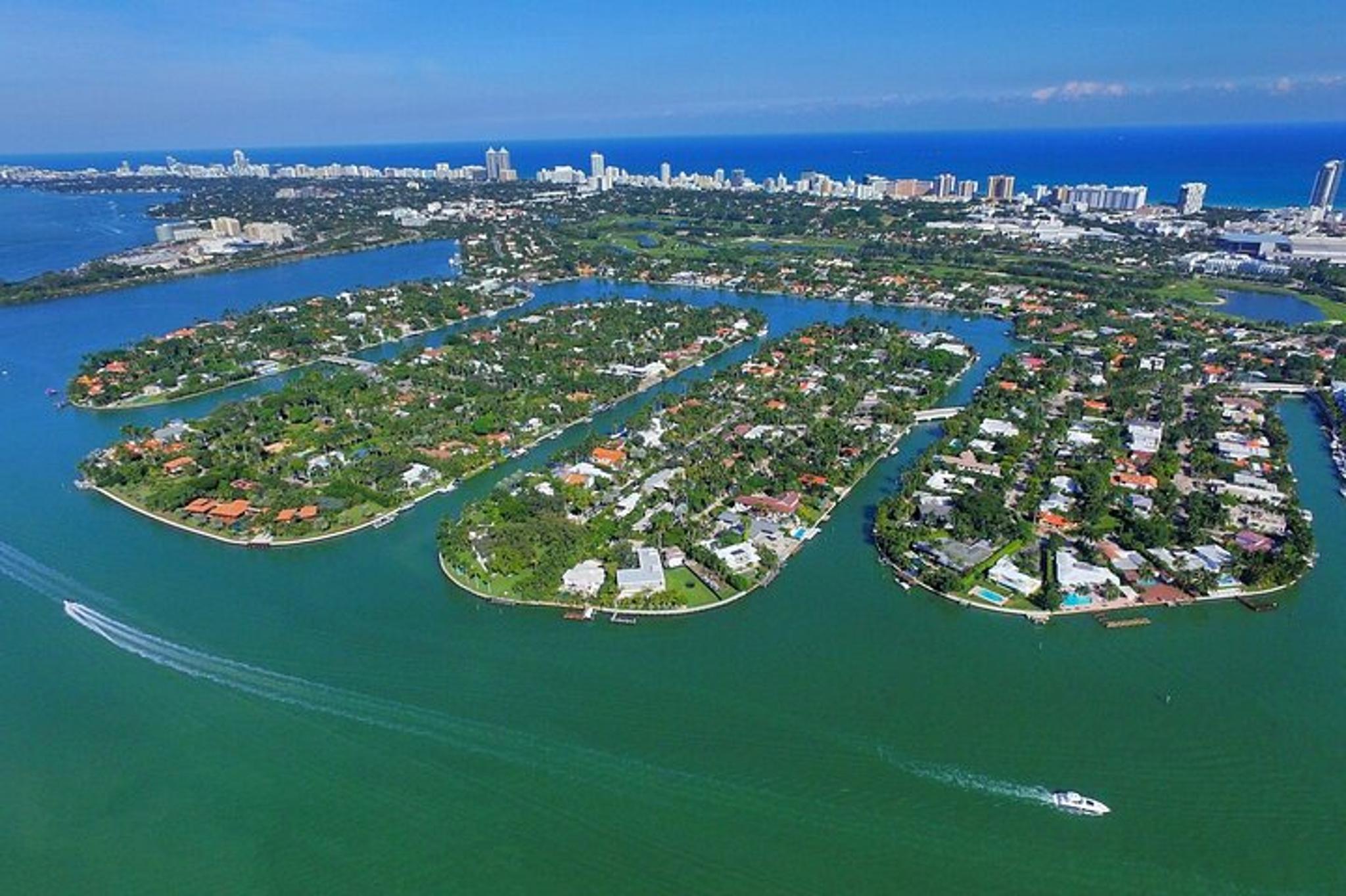Miami Boat Tour with Snorkeling Equipment 4 hr - Image 4