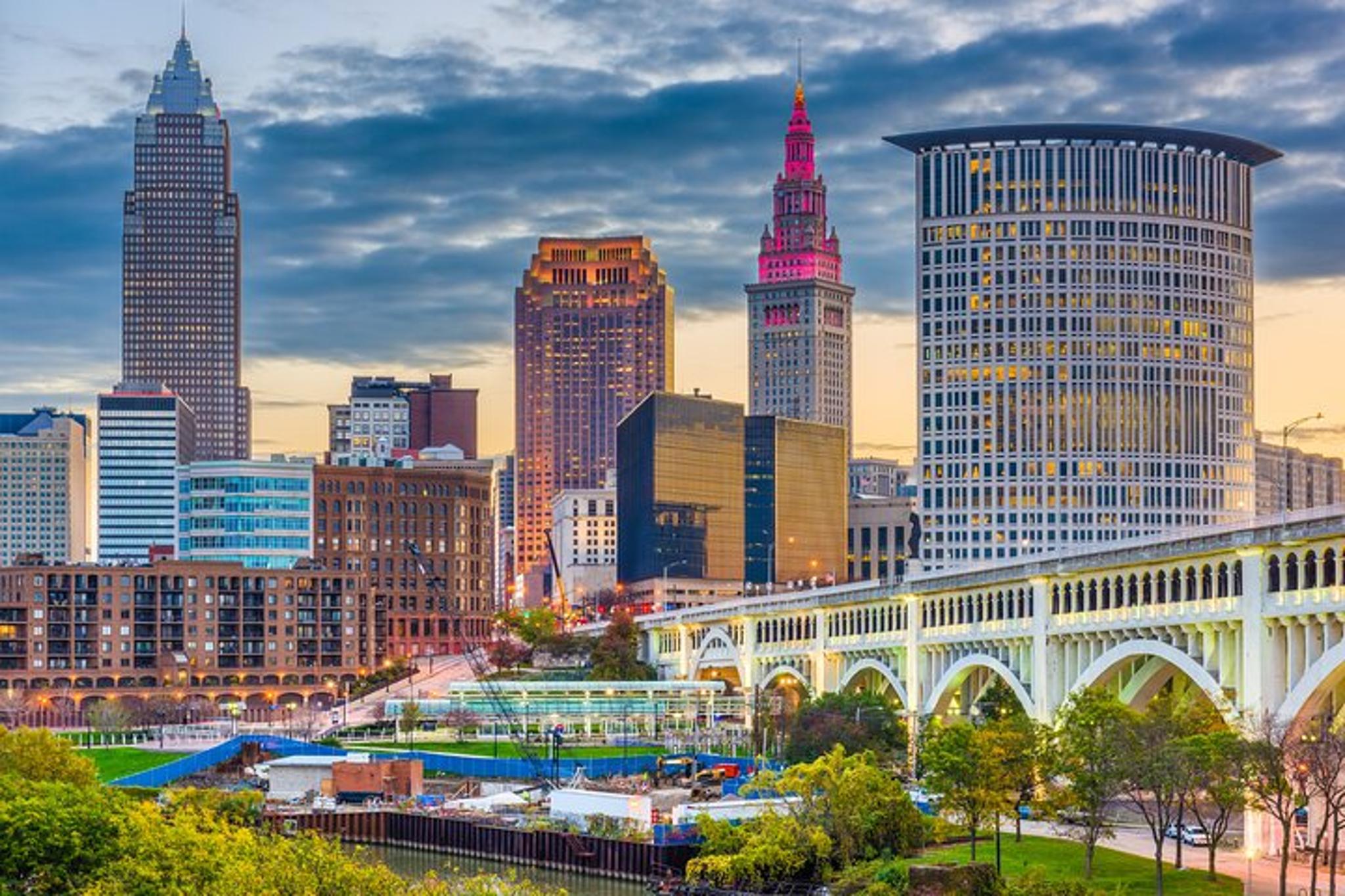 Cleveland Walking Tour of Downtown Sights & Stories